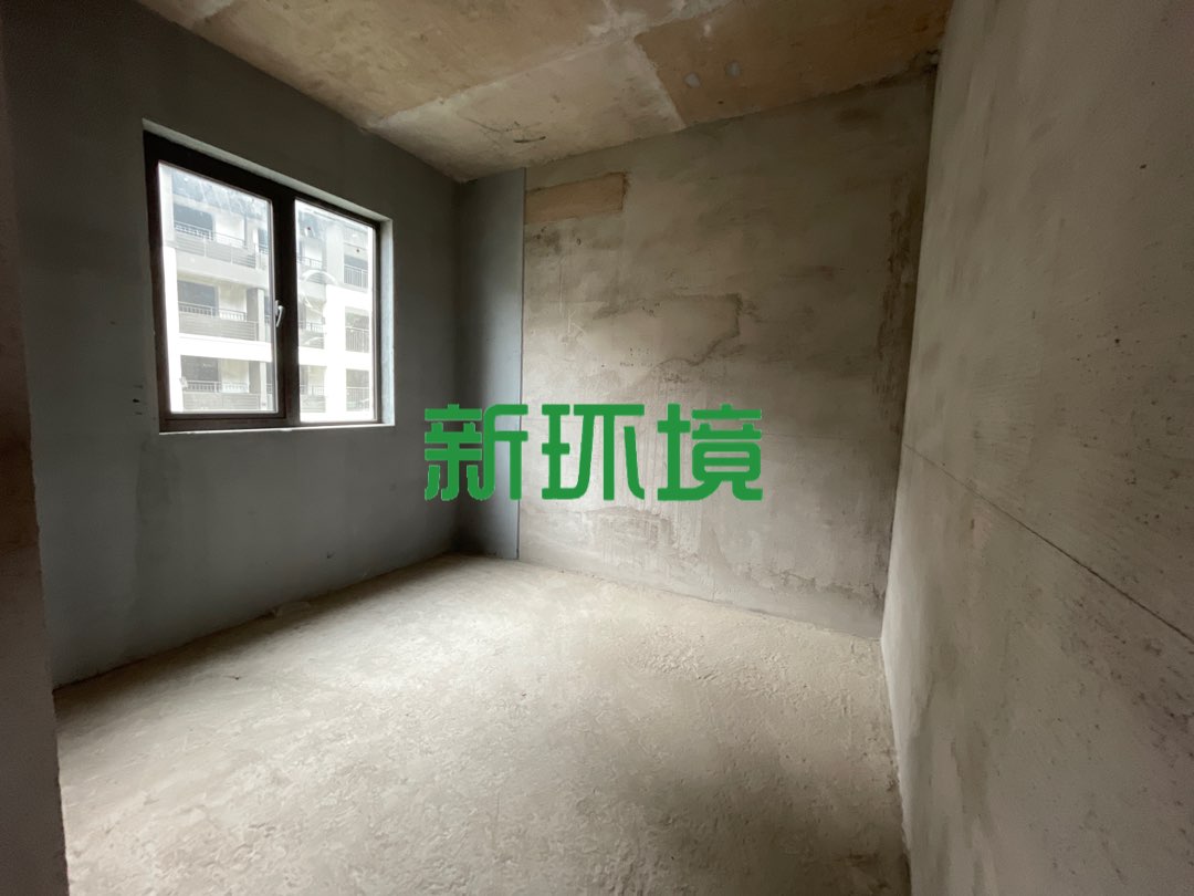 世茂云城  4室2厅2卫   69.80万客厅