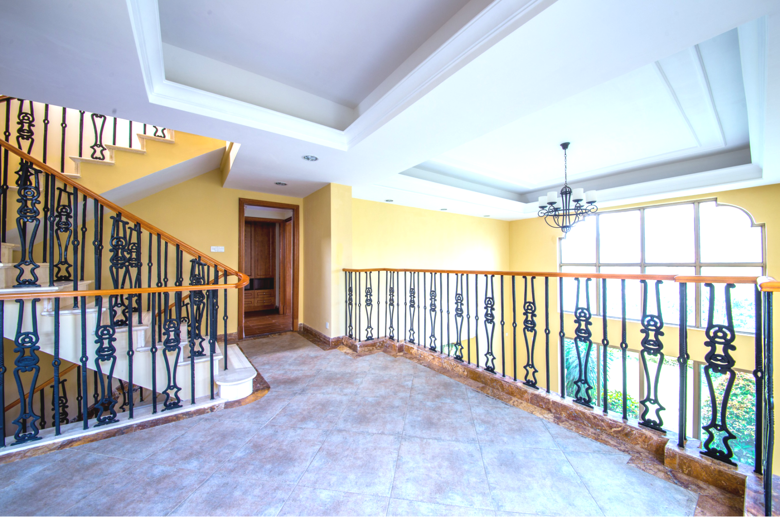 富力盈溪谷 5室2厅2卫 750.0万 富力盈溪谷 5室2厅2卫 750.0万室内图