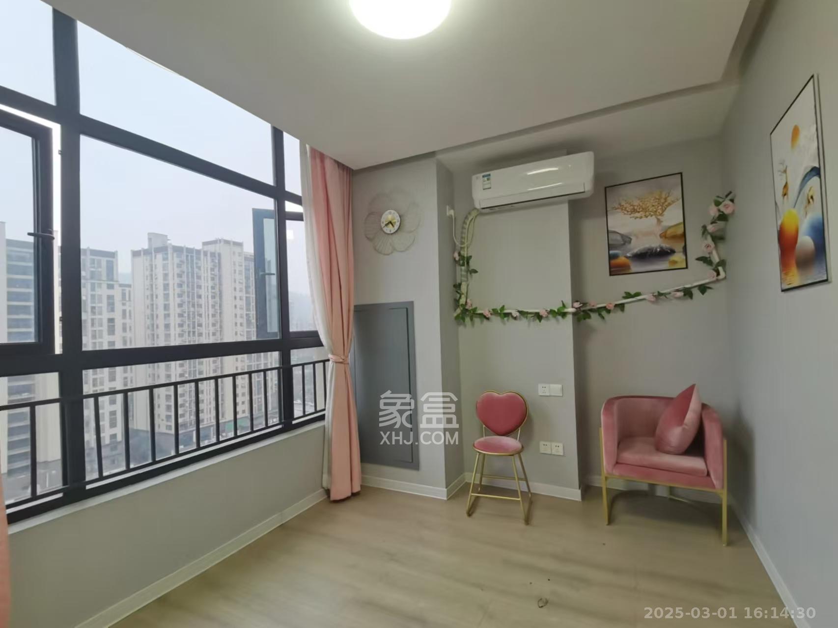 金茂梅溪湖 2室1厅2卫 3000.0元/月 金茂梅溪湖 2室1厅2卫 3000.0元/月室内图