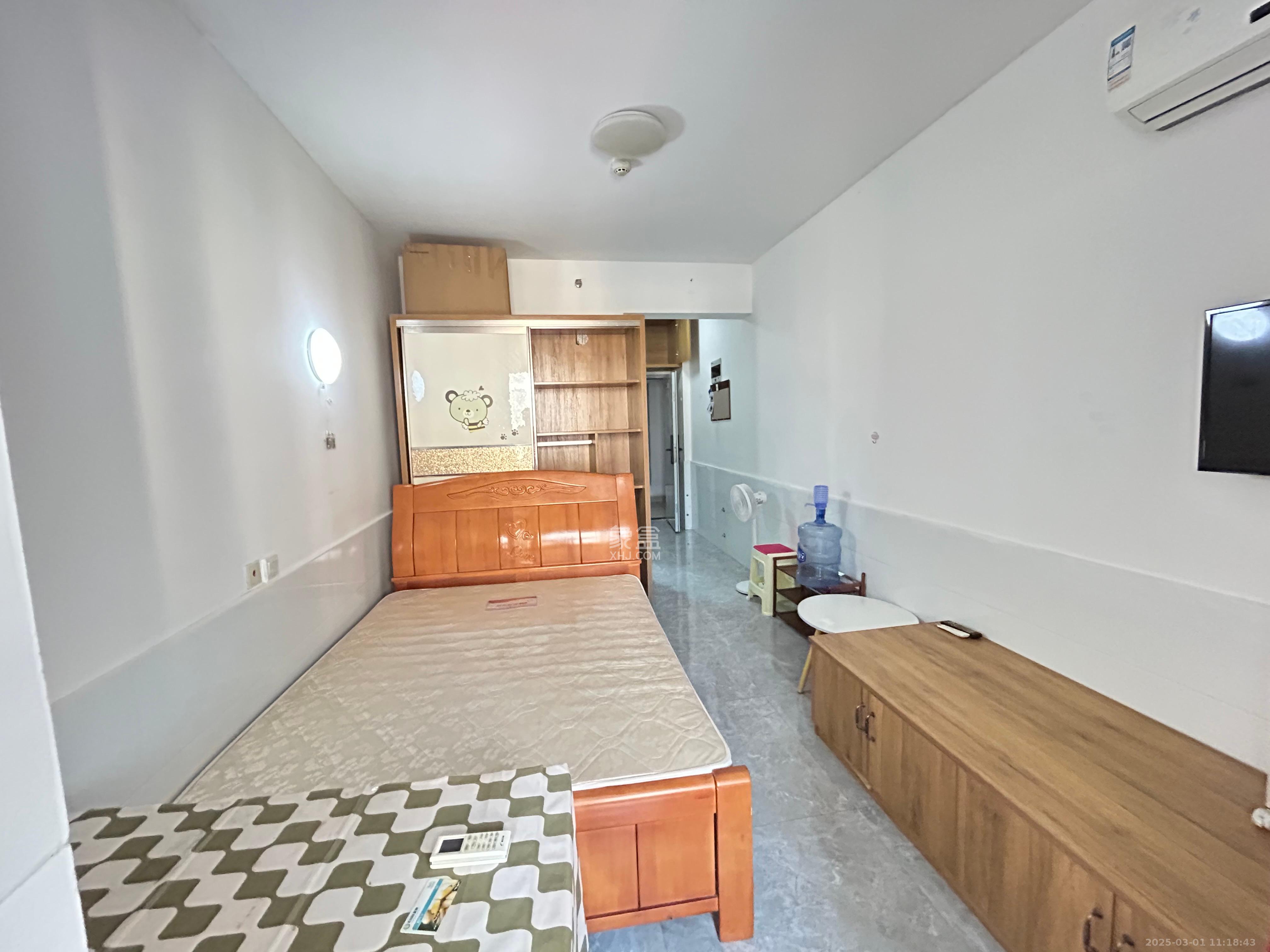 怡海星城  1室0厅0卫    800.0元/月 怡海星城  1室0厅0卫    800.0元/月室内图