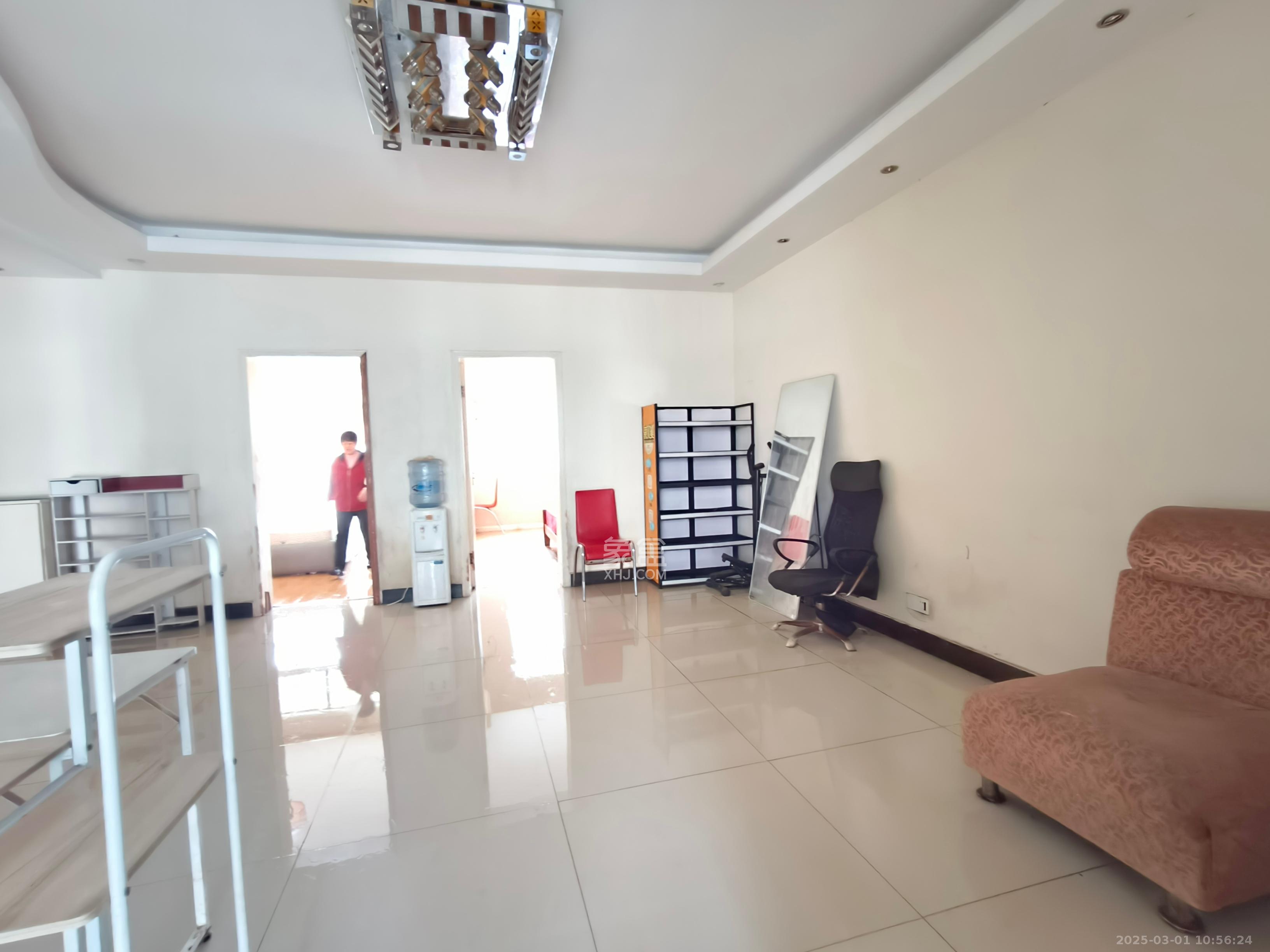 湘绣城 2室2厅1卫 1100.0元/月 湘绣城 2室2厅1卫 1100.0元/月室内图