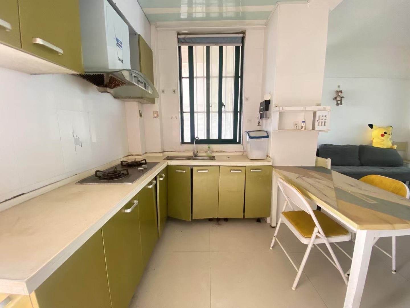 海顿大厦 1室2厅1卫 75.0万 海顿大厦 1室2厅1卫 75.0万客厅