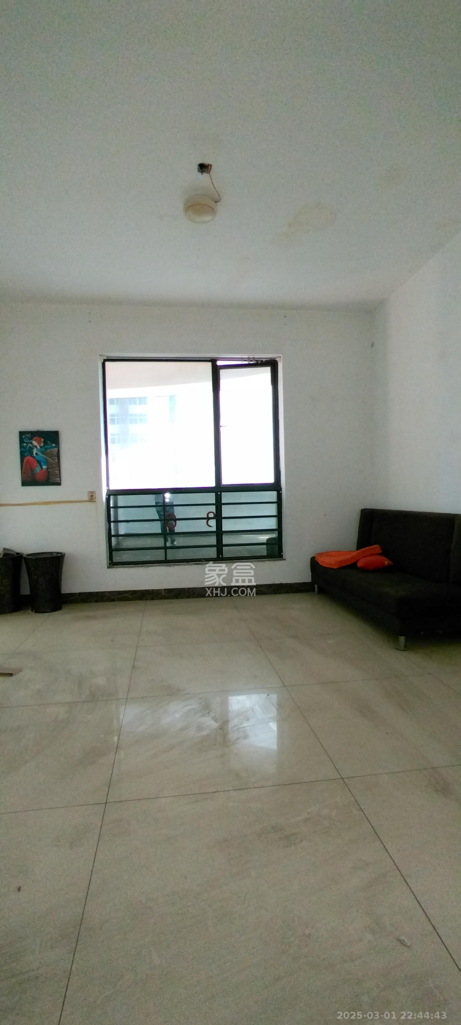 尚城 3室2厅1卫 2800.0元/月 尚城 3室2厅1卫 2800.0元/月室内图