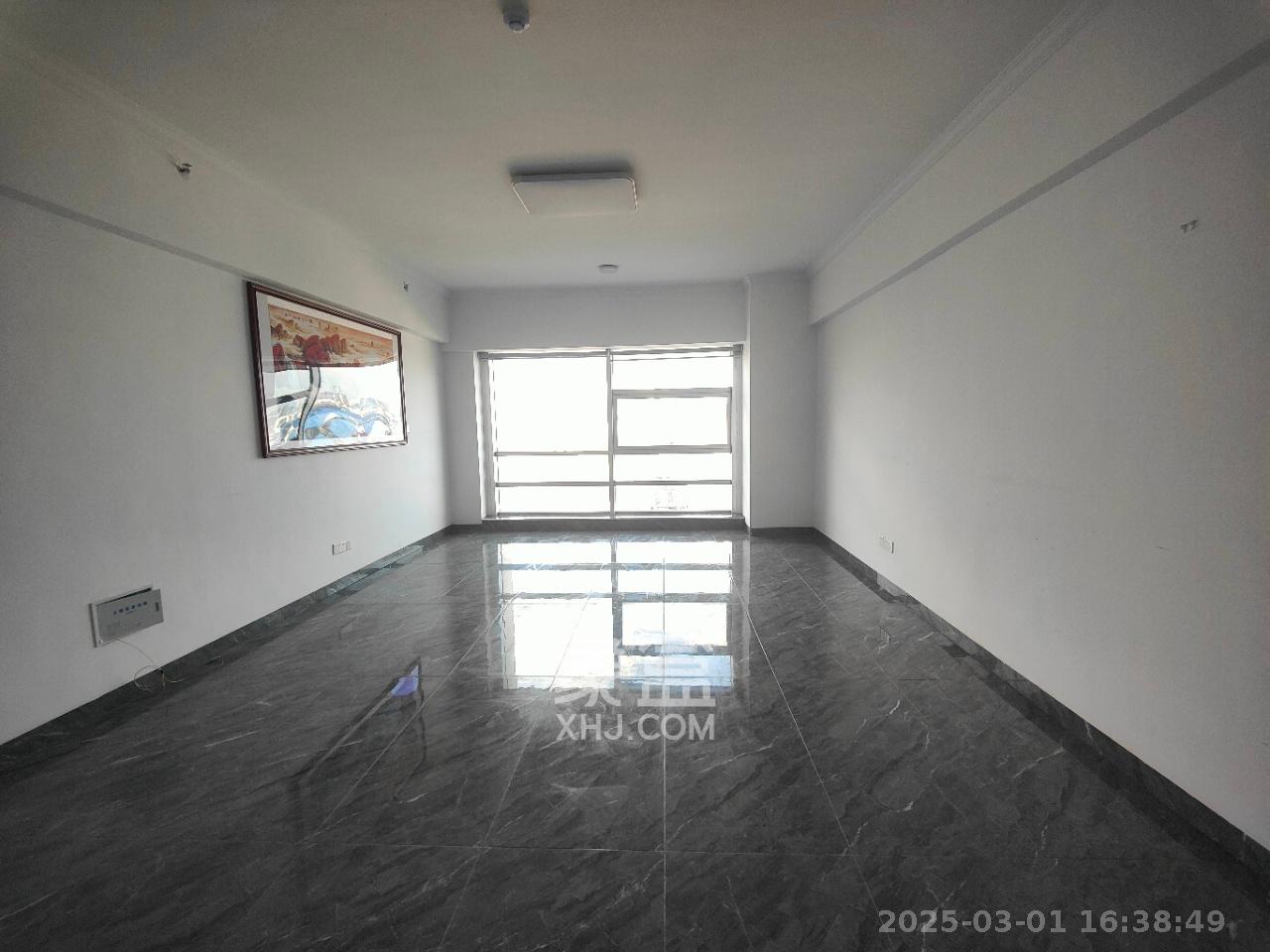 明城广场  1室1厅1卫    2200.0元/月 明城广场  1室1厅1卫    2200.0元/月