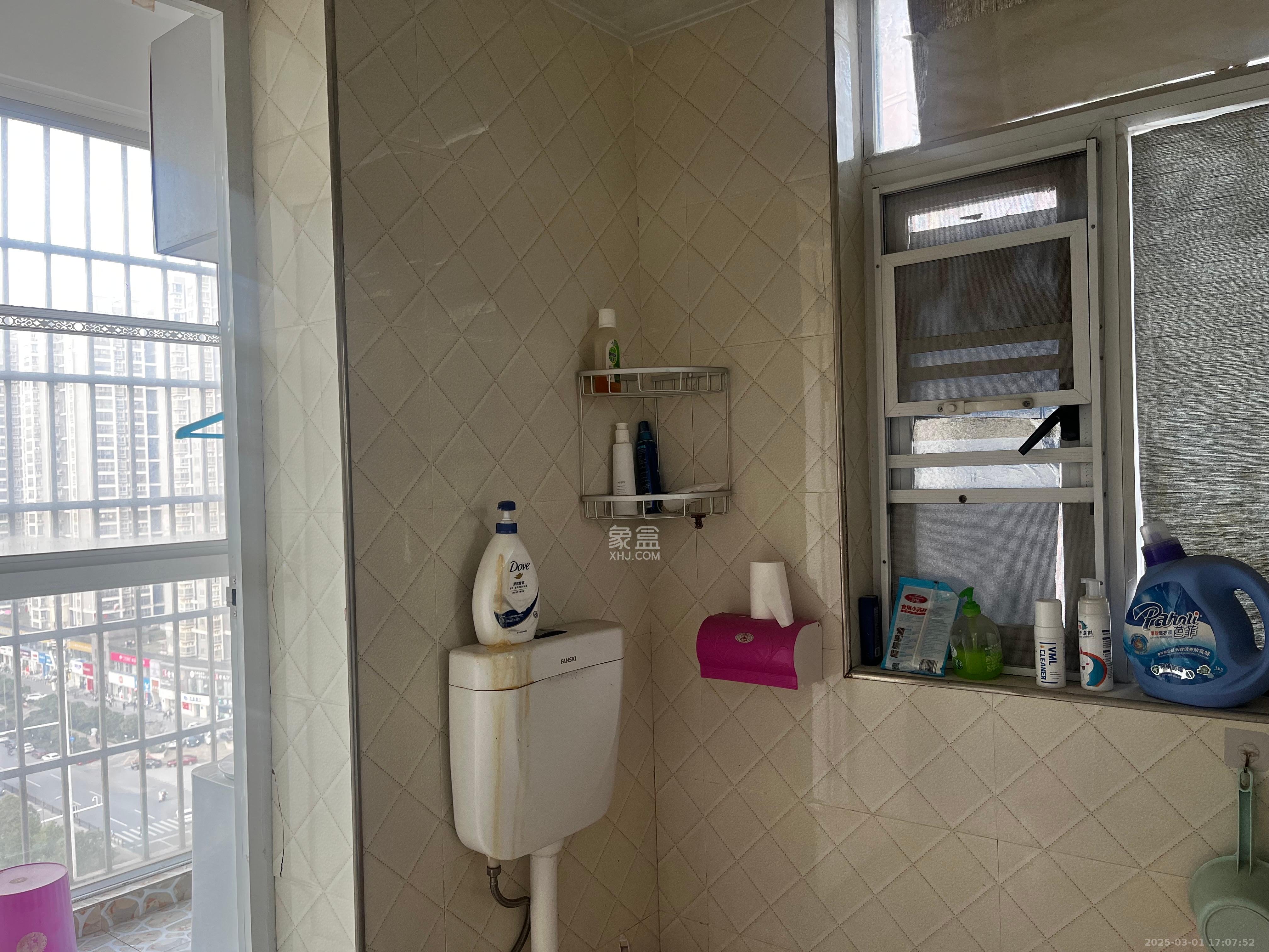 新蕾品阁居 2室2厅1卫 1300.0元/月 新蕾品阁居 2室2厅1卫 1300.0元/月室内图