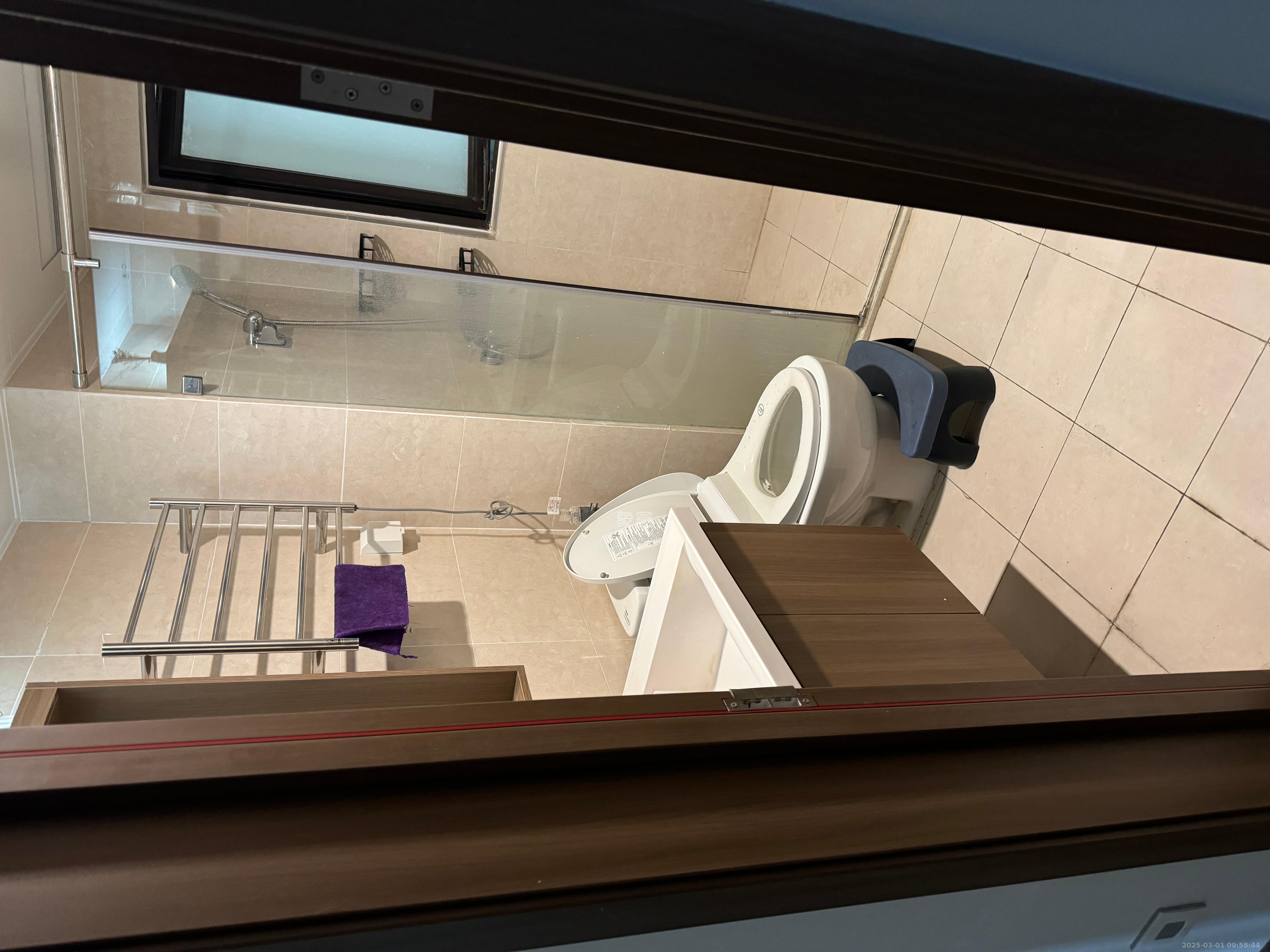 保利香槟国际 3室2厅2卫 2300.0元/月 保利香槟国际 3室2厅2卫 2300.0元/月室内图