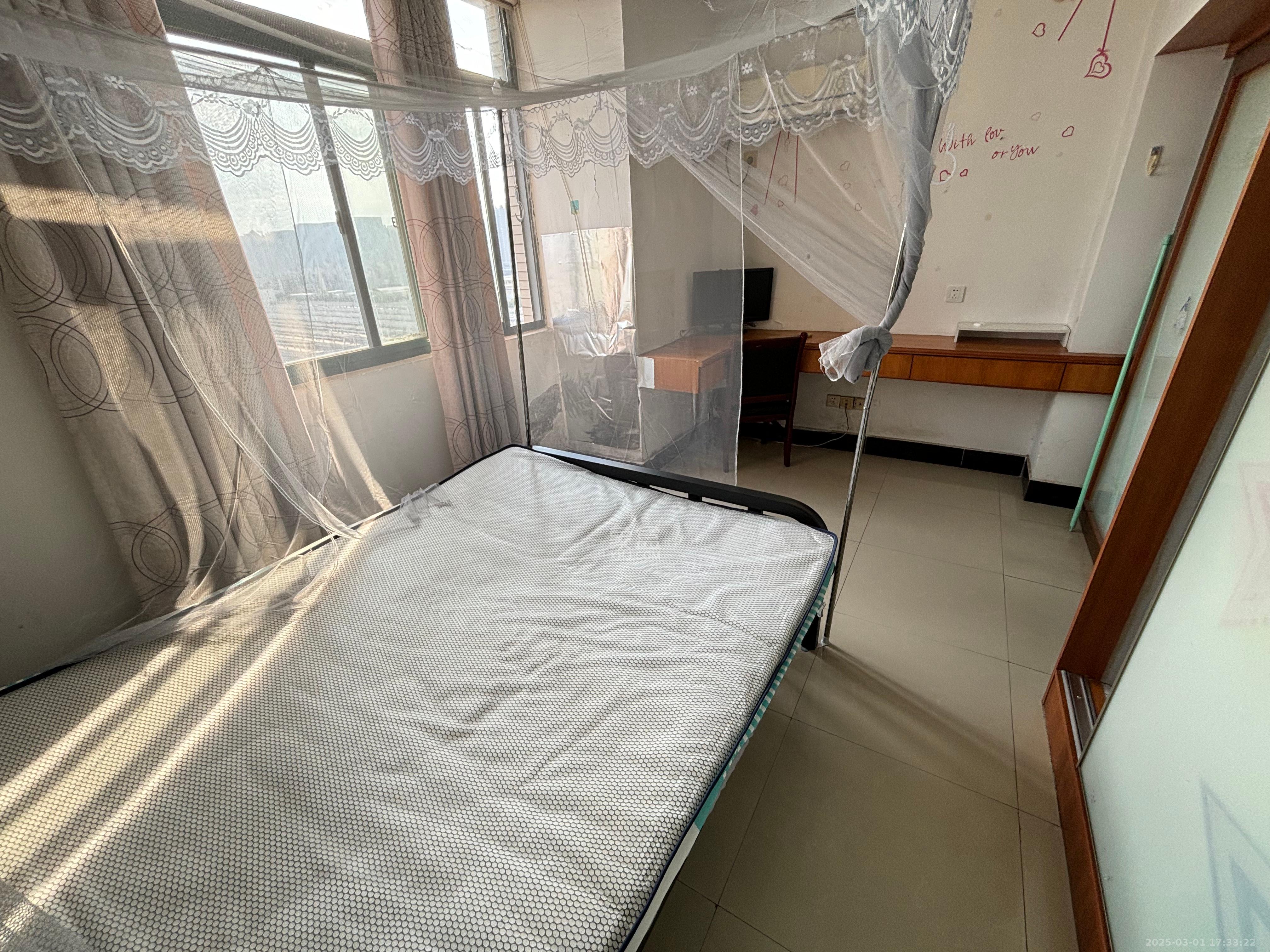 湘聚大厦  1室1厅1卫   1400.00元/月室内图
