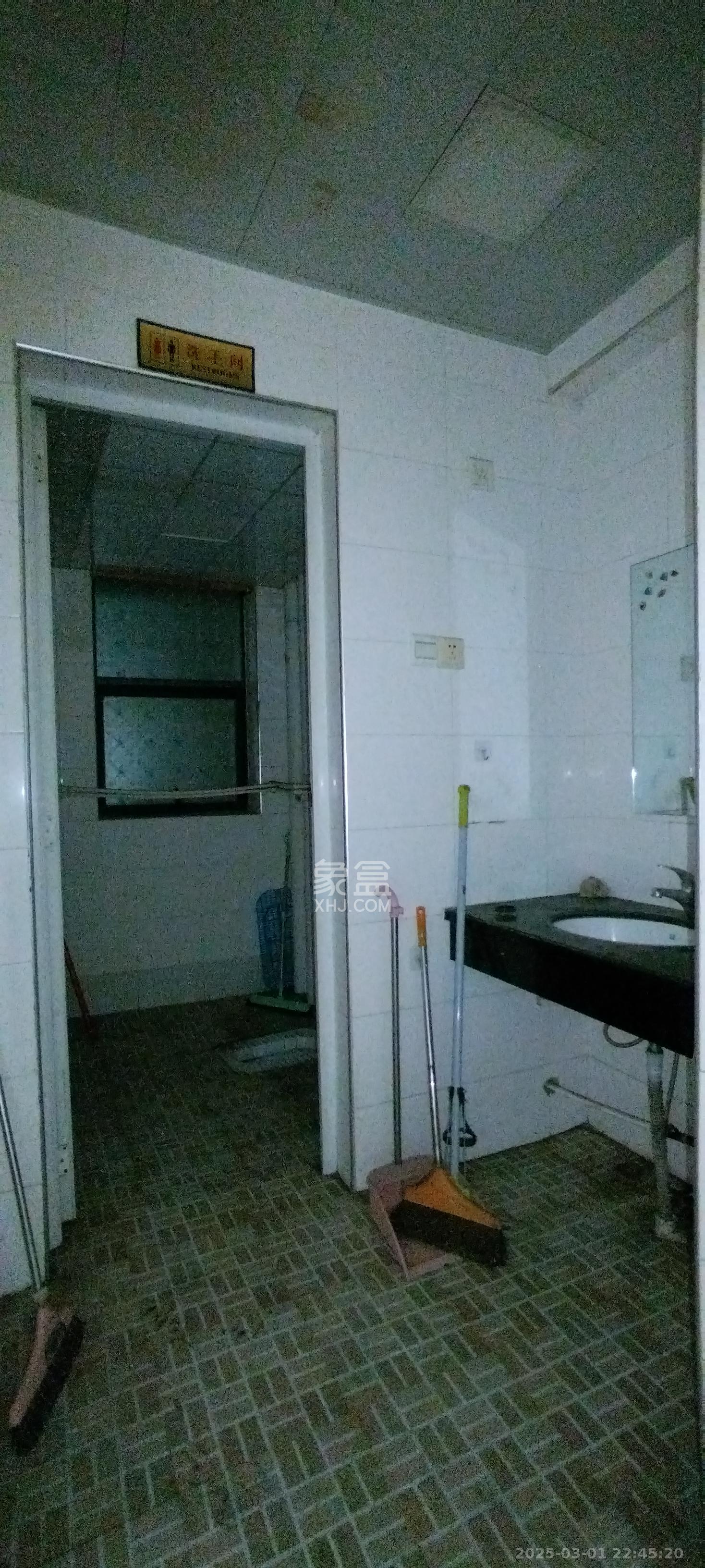 尚城 3室2厅1卫 2800.0元/月 尚城 3室2厅1卫 2800.0元/月室内图