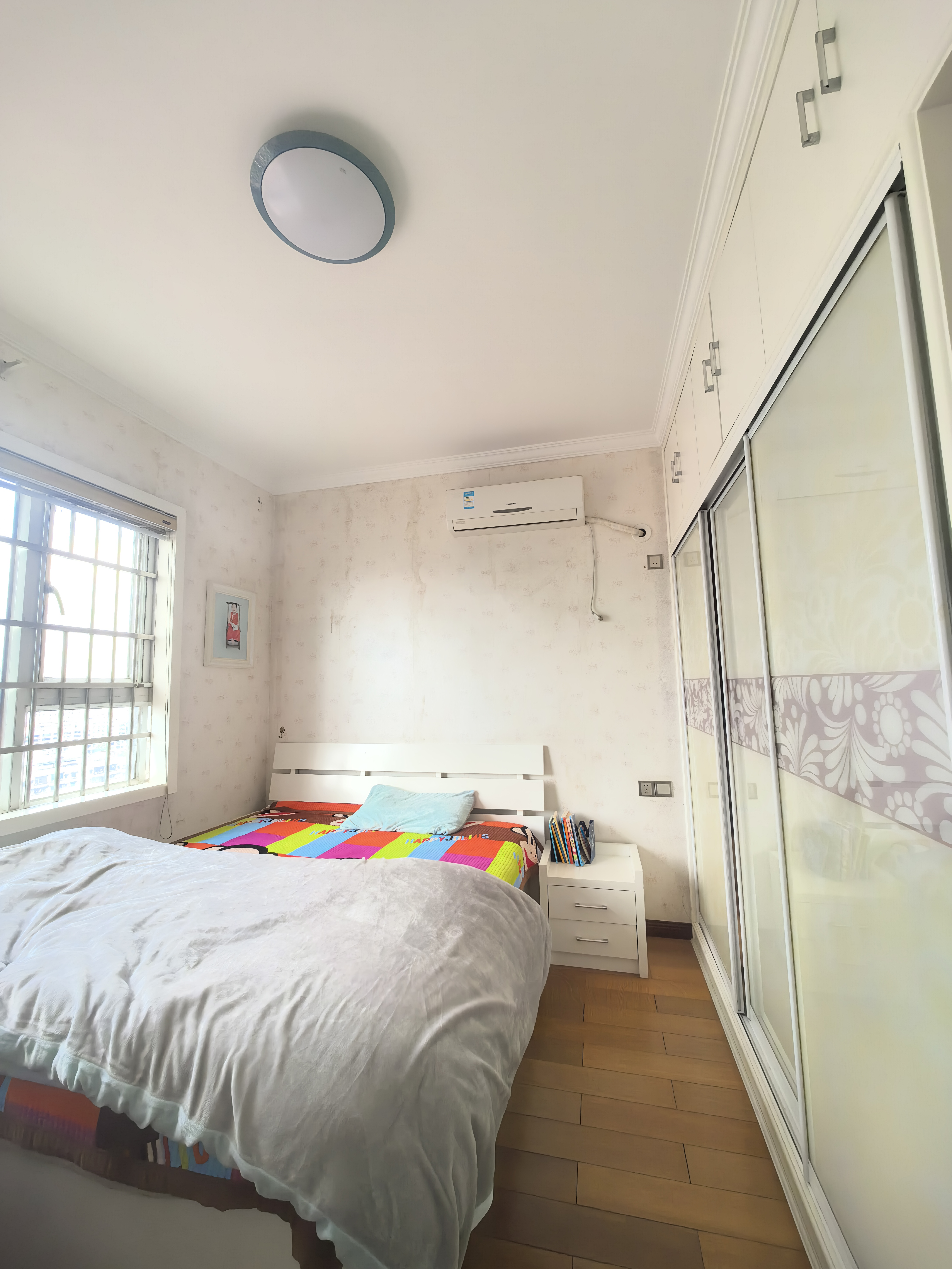 大同芙蓉 4室2厅2卫 88.9万 大同芙蓉 4室2厅2卫 88.9万客厅