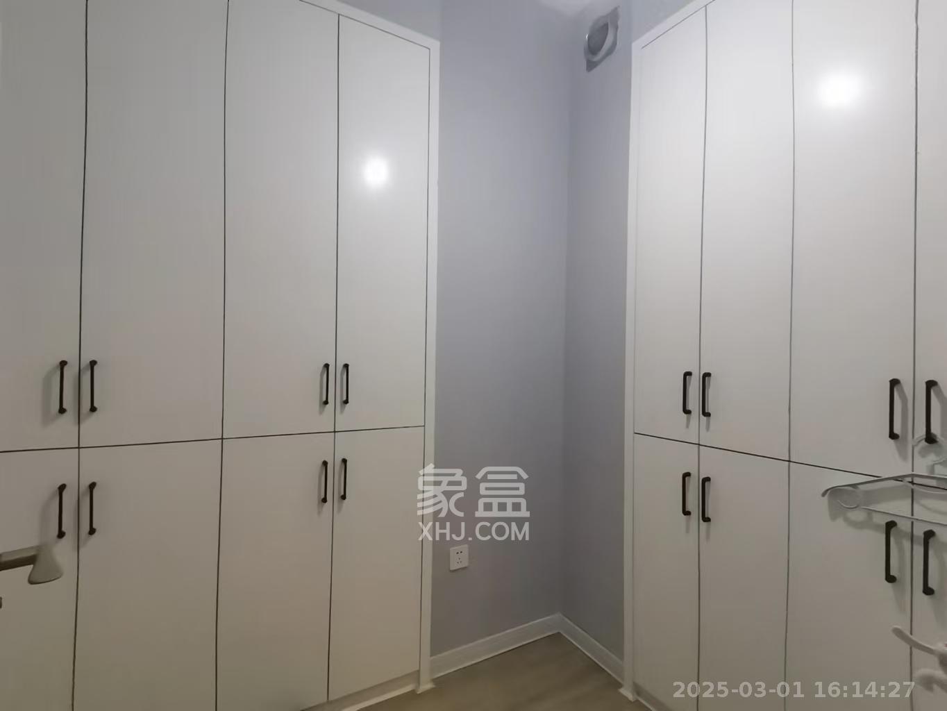 金茂梅溪湖 2室1厅2卫 3000.0元/月 金茂梅溪湖 2室1厅2卫 3000.0元/月室内图