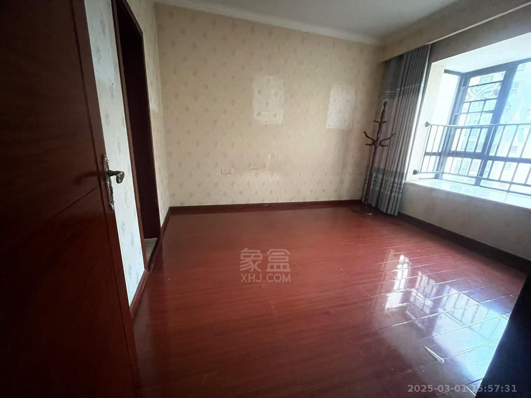 康桥美郡 4室2厅2卫 2500.0元/月 康桥美郡 4室2厅2卫 2500.0元/月室内图