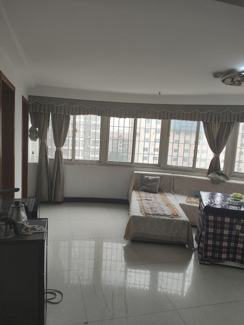 姑苏名园 2室2厅1卫 39.8万 姑苏名园 2室2厅1卫 39.8万客厅