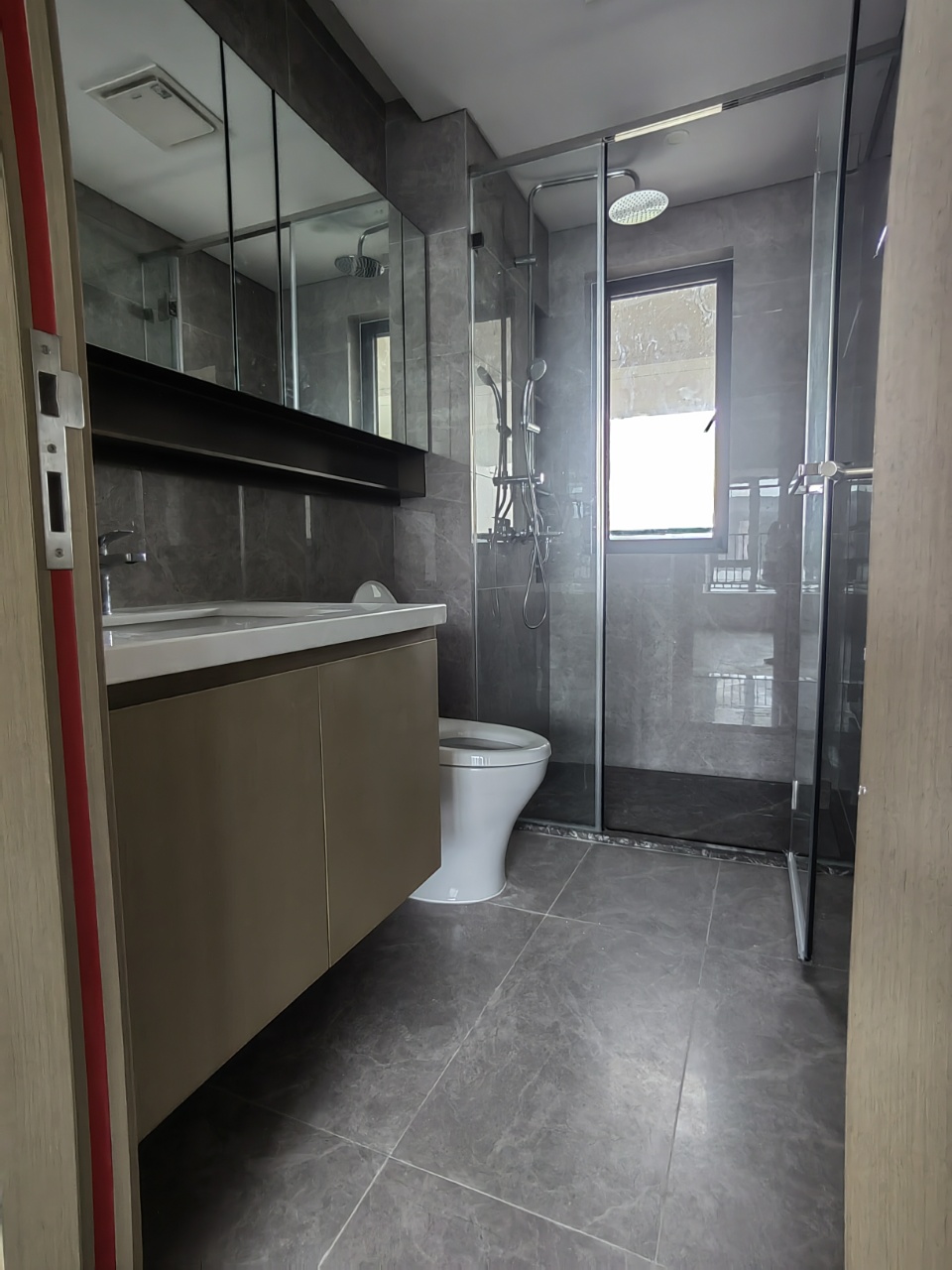 仁恒滨江园(一.二期) 1室0厅0卫 230.0万 仁恒滨江园(一.二期) 1室0厅0卫 230.0万室内图