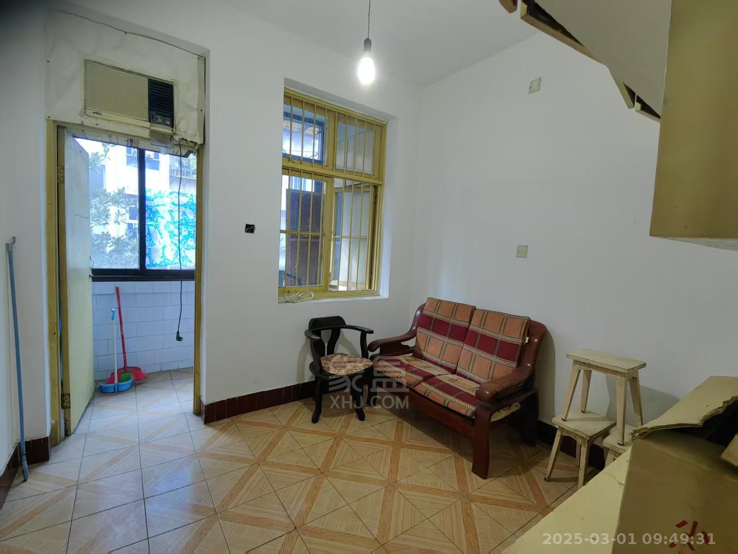 石峰区怡园小区 1室1厅1卫 600.0元/月 石峰区怡园小区 1室1厅1卫 600.0元/月室内图