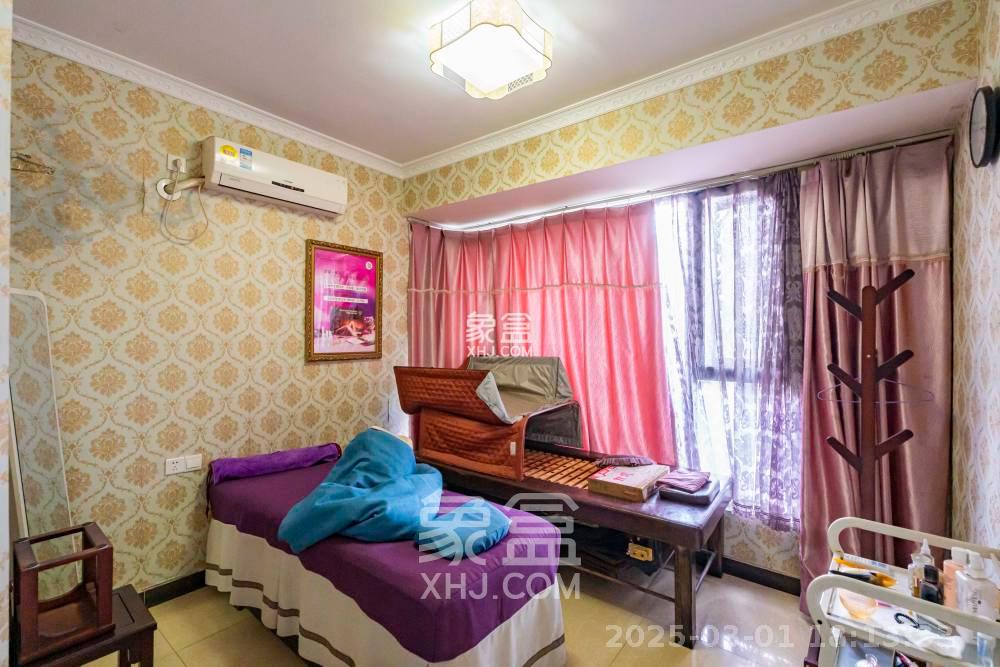 藏珑湖上国际花园 3室2厅2卫 3000.0元/月 藏珑湖上国际花园 3室2厅2卫 3000.0元/月室内图