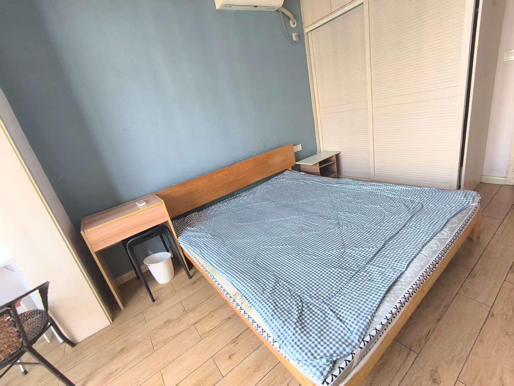 先锋银座  1室1厅1卫   1500.00元/月室内图