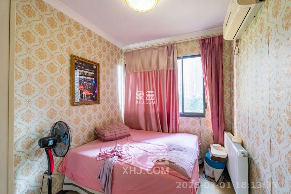 藏珑湖上国际花园 3室2厅2卫 3000.0元/月 藏珑湖上国际花园 3室2厅2卫 3000.0元/月室内图