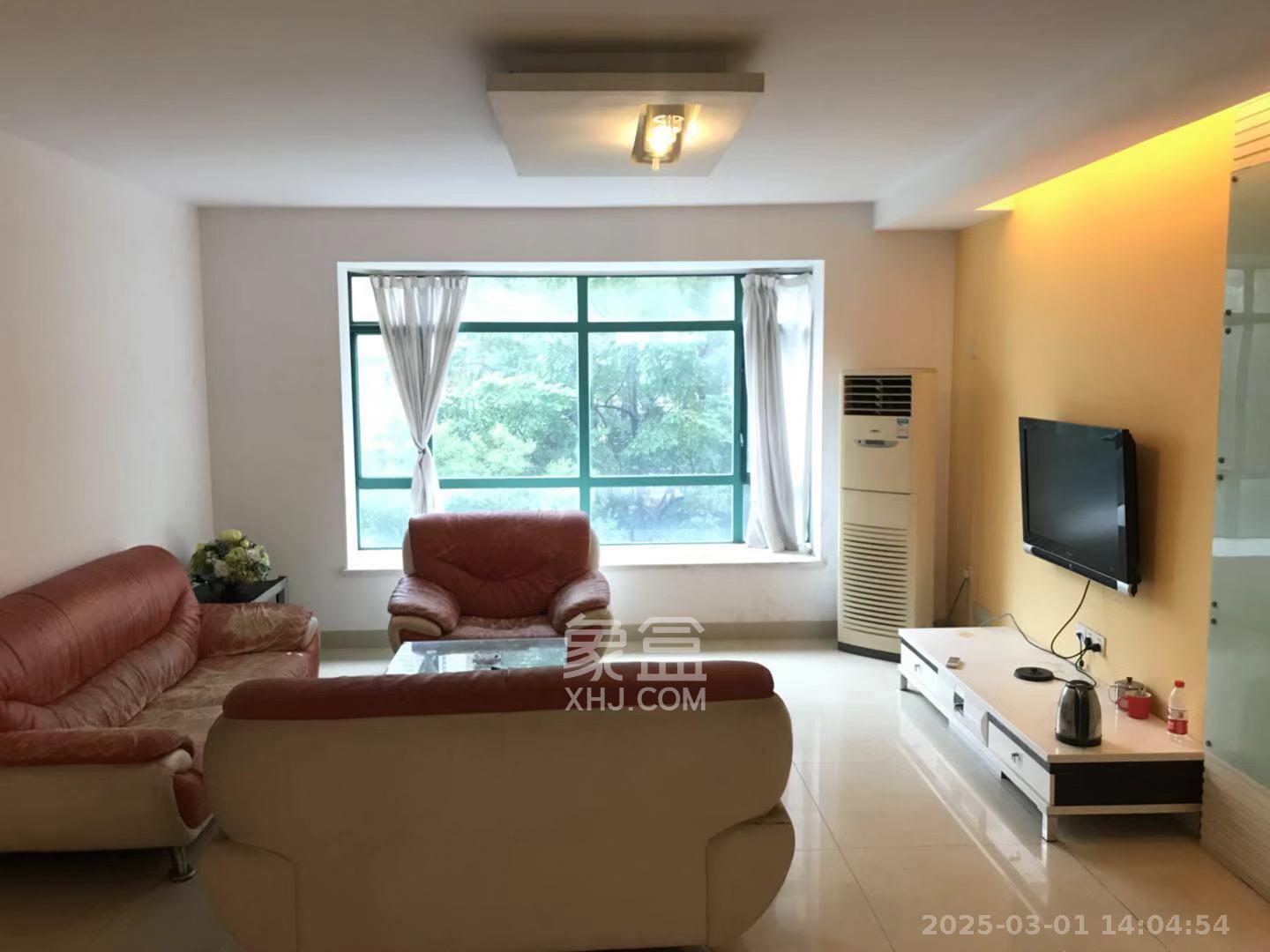 美林景园 3室2厅2卫 2600.0元/月 美林景园 3室2厅2卫 2600.0元/月室内图