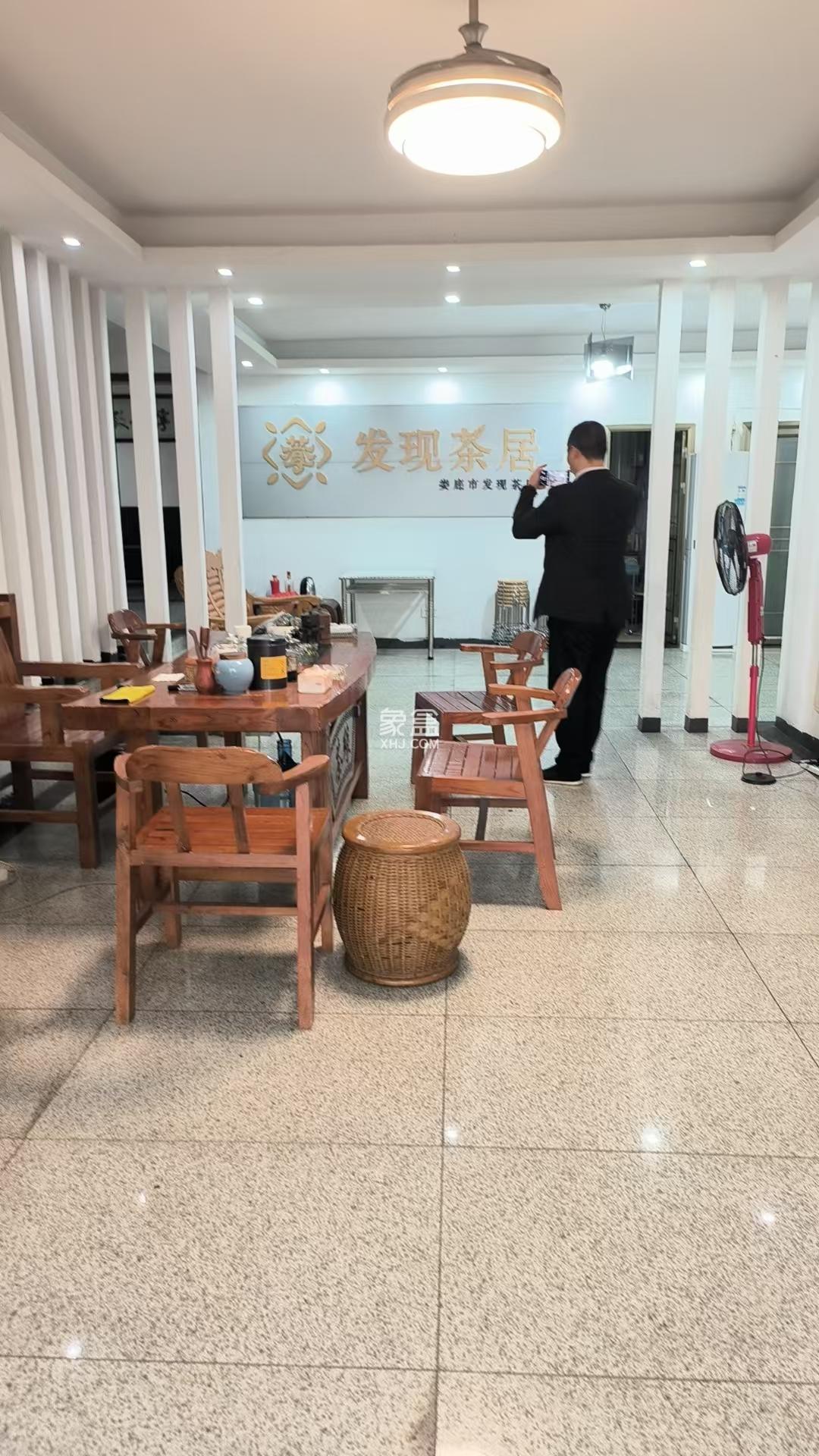 粮运大厦 4室1厅1卫 2200.0元/月 粮运大厦 4室1厅1卫 2200.0元/月室内图