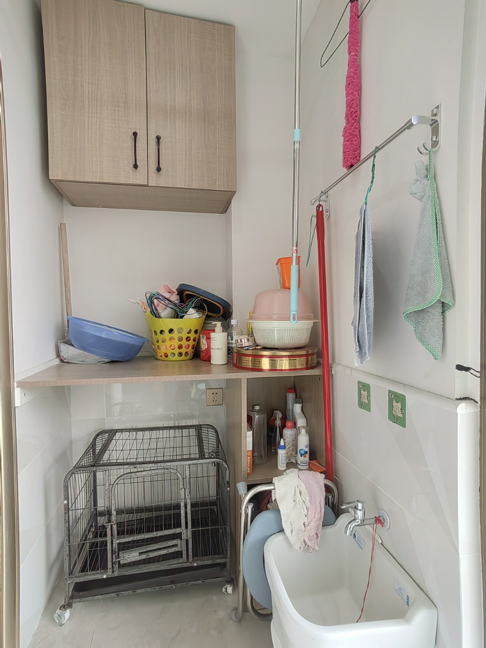 凤凰雅居(美华路16号)  1室0厅0卫    69.0万 凤凰雅居(美华路16号)  1室0厅0卫    69.0万室内图