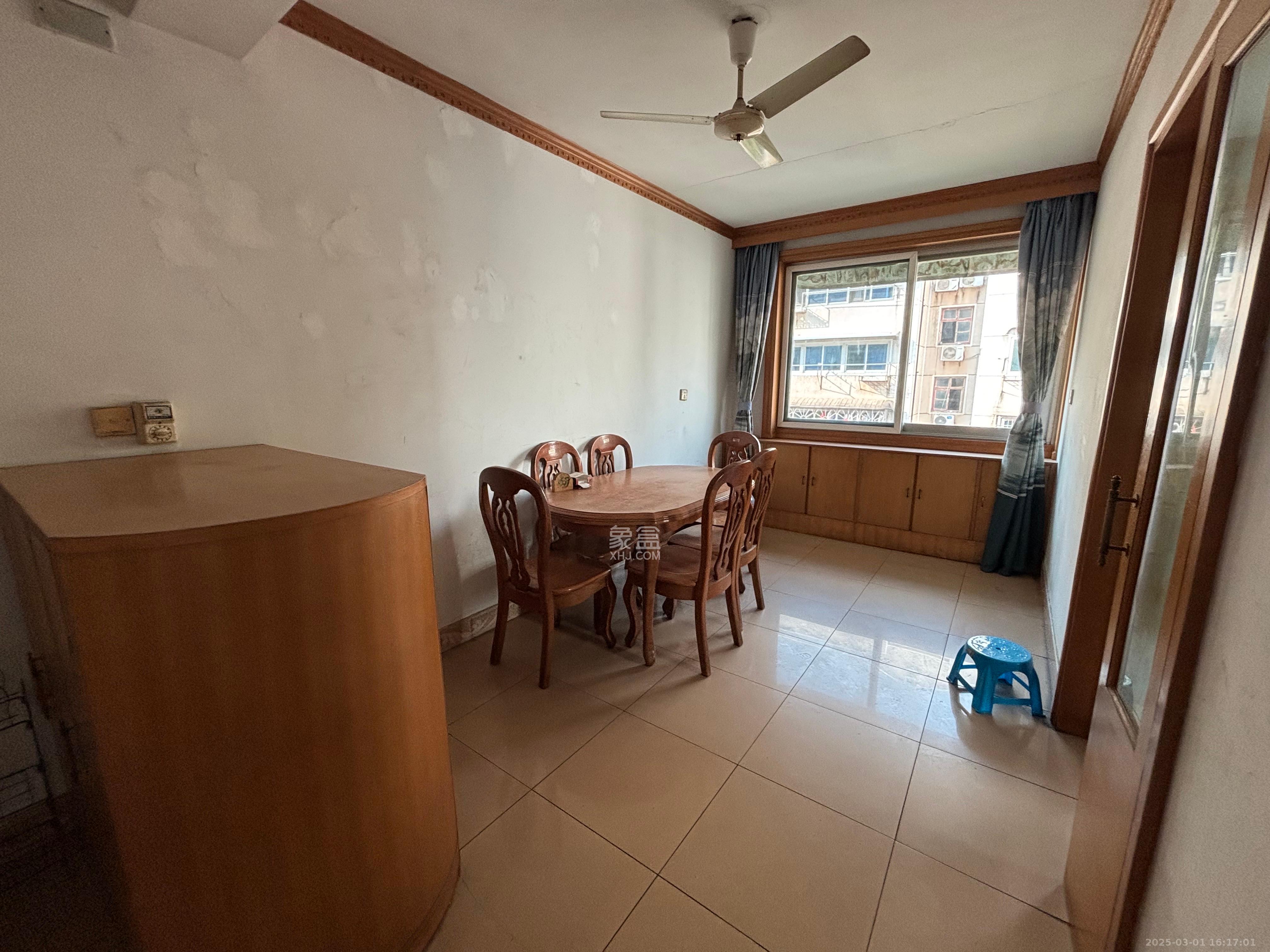 湖开小区(湖南开关厂宿舍)/南大桥社区 2室1厅1卫 1100.0元/月 湖开小区(湖南开关厂宿舍)/南大桥社区 2室1厅1卫 1100.0元/月室内图