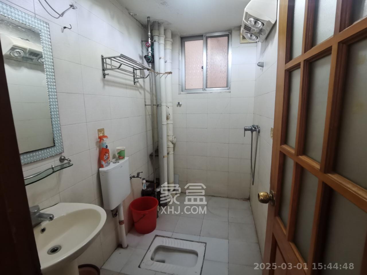 省建苑小区  3室2厅2卫   3000.00元/月室内图