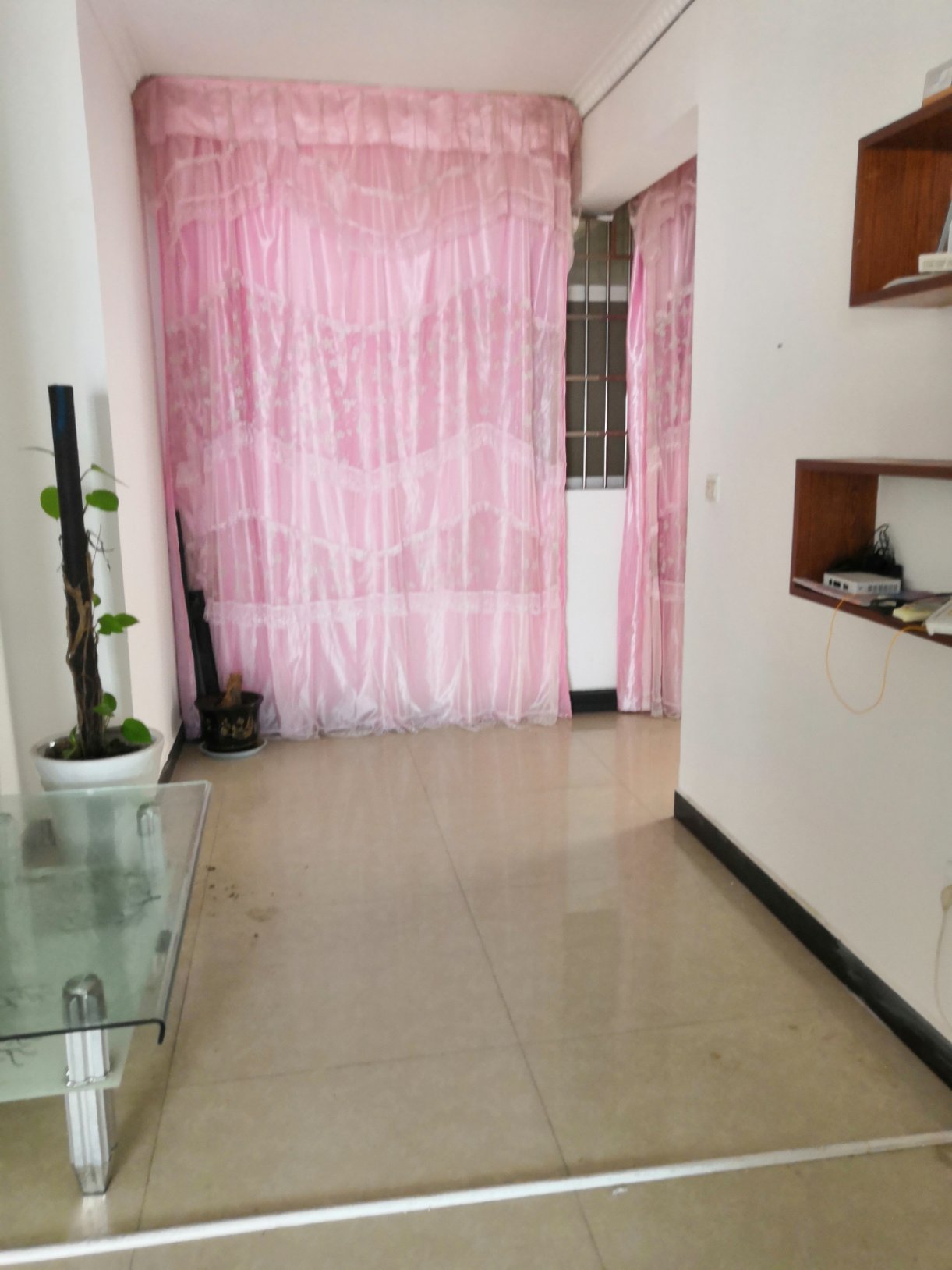 维港十字街  3室2厅2卫    82.8万 维港十字街  3室2厅2卫    82.8万客厅