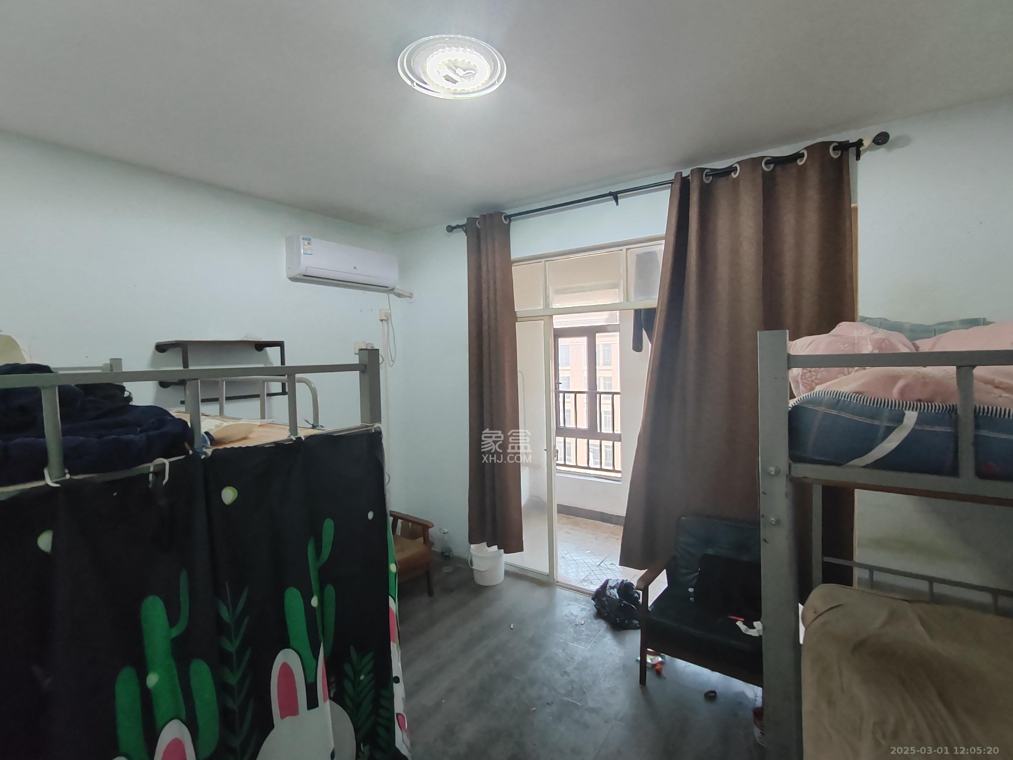 湘域城邦(湘域国际中心) 2室2厅1卫 3200.0元/月 湘域城邦(湘域国际中心) 2室2厅1卫 3200.0元/月室内图