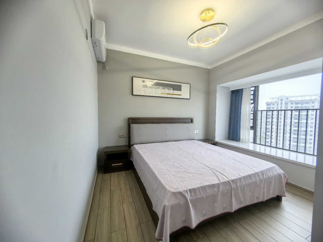 华侨城曦海岸1期 3室2厅2卫 189.0万 华侨城曦海岸1期 3室2厅2卫 189.0万室内图