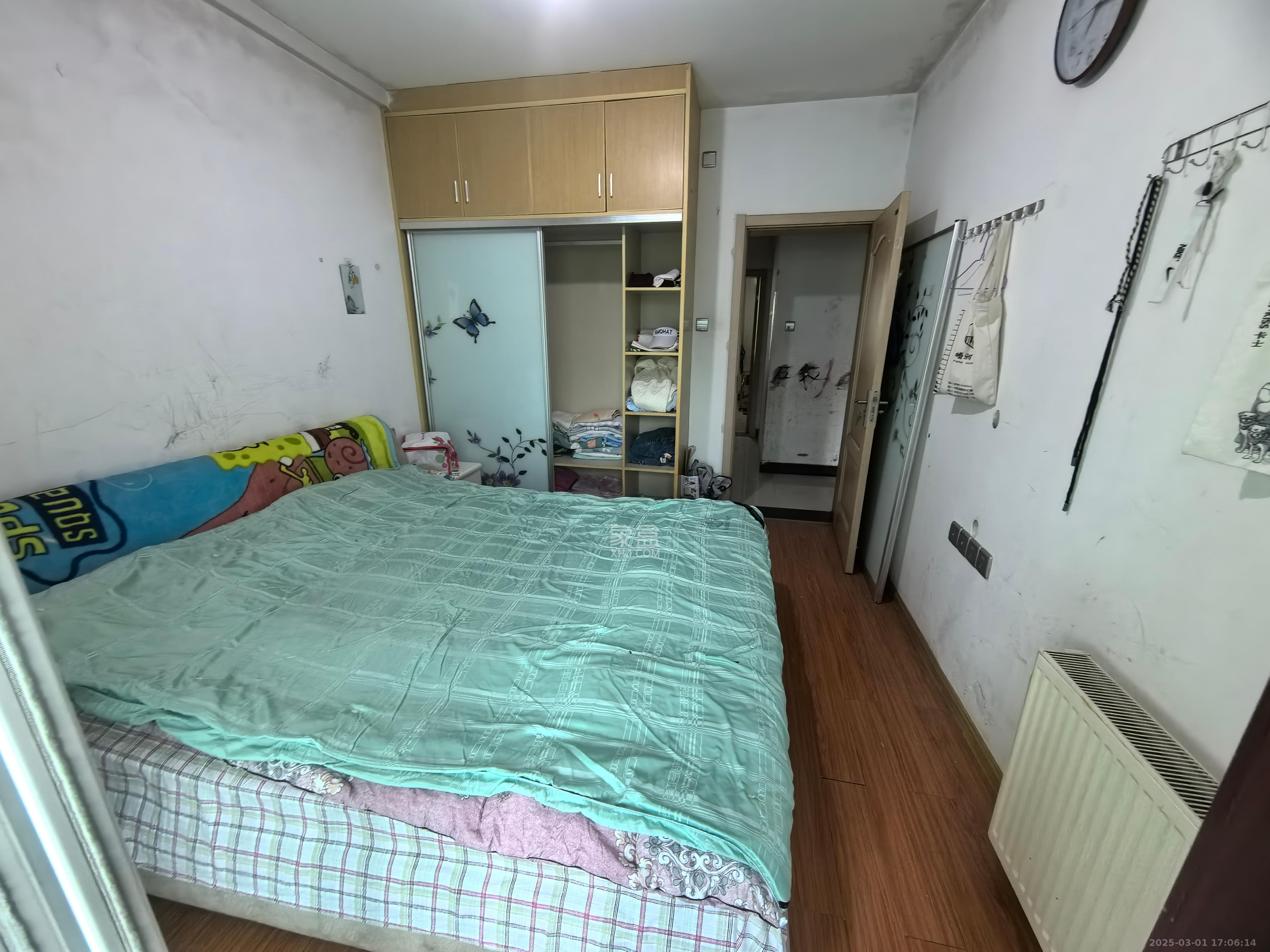 咸嘉新村嘉旺苑  3室2厅2卫   2400.00元/月室内图