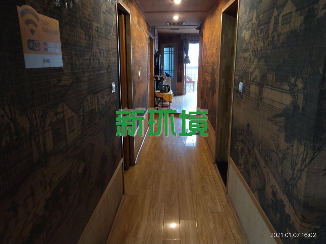 维港十字街  3室2厅2卫    59.8万 维港十字街  3室2厅2卫    59.8万客厅