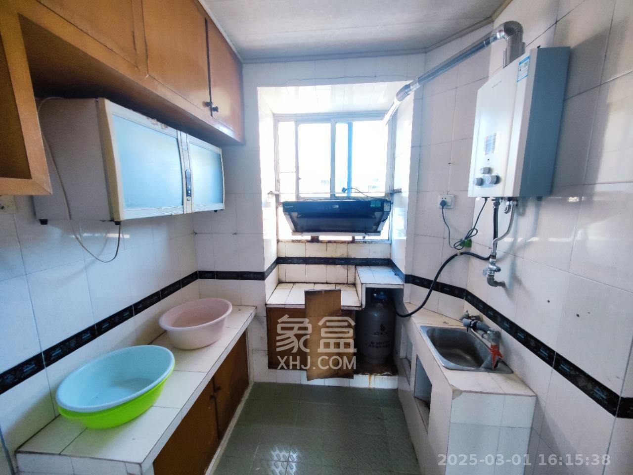 文昌阁散盘 3室2厅1卫 2100.0元/月 文昌阁散盘 3室2厅1卫 2100.0元/月室内图