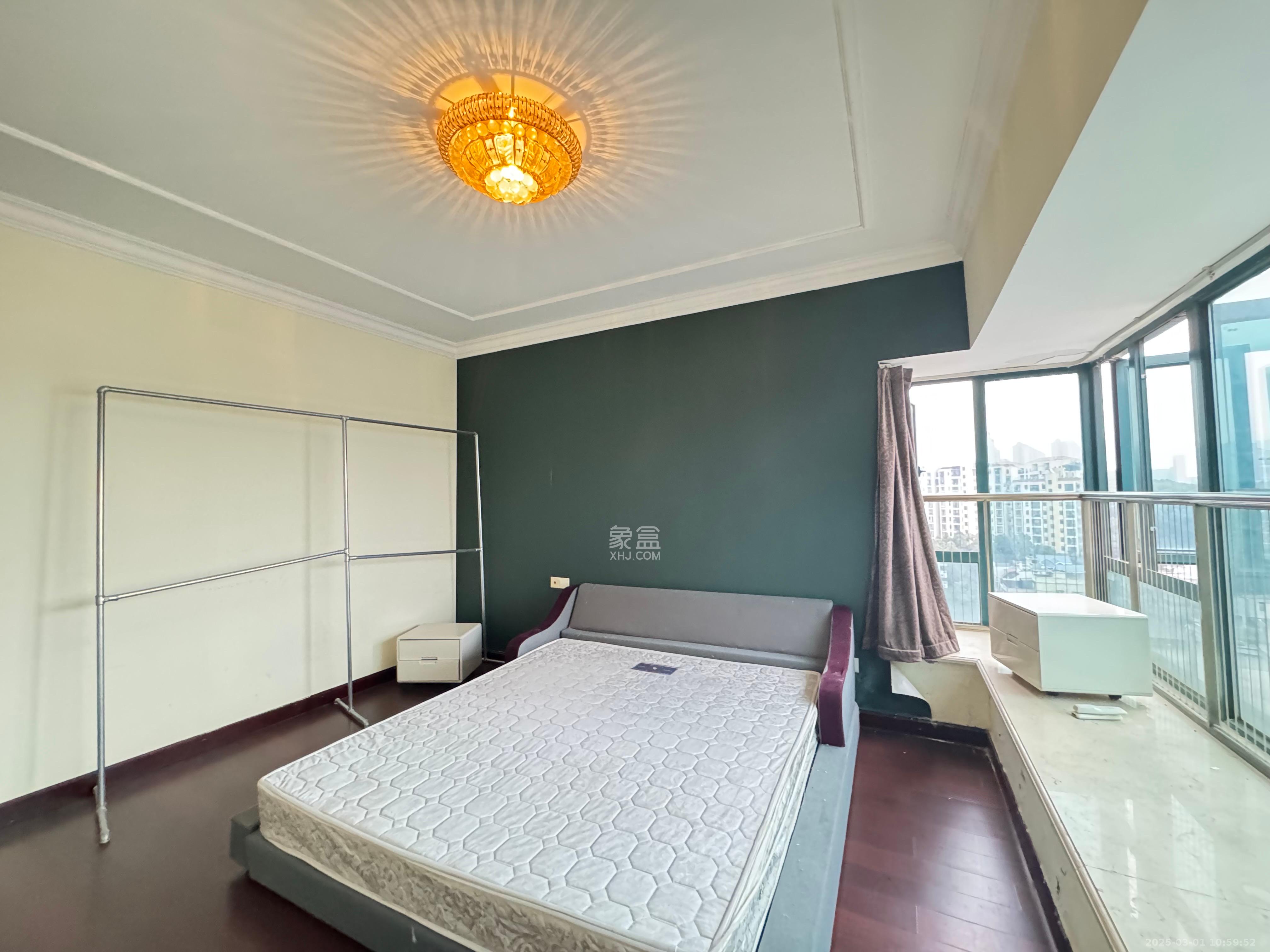 恒大雅苑 3室2厅2卫 2500.0元/月 恒大雅苑 3室2厅2卫 2500.0元/月室内图