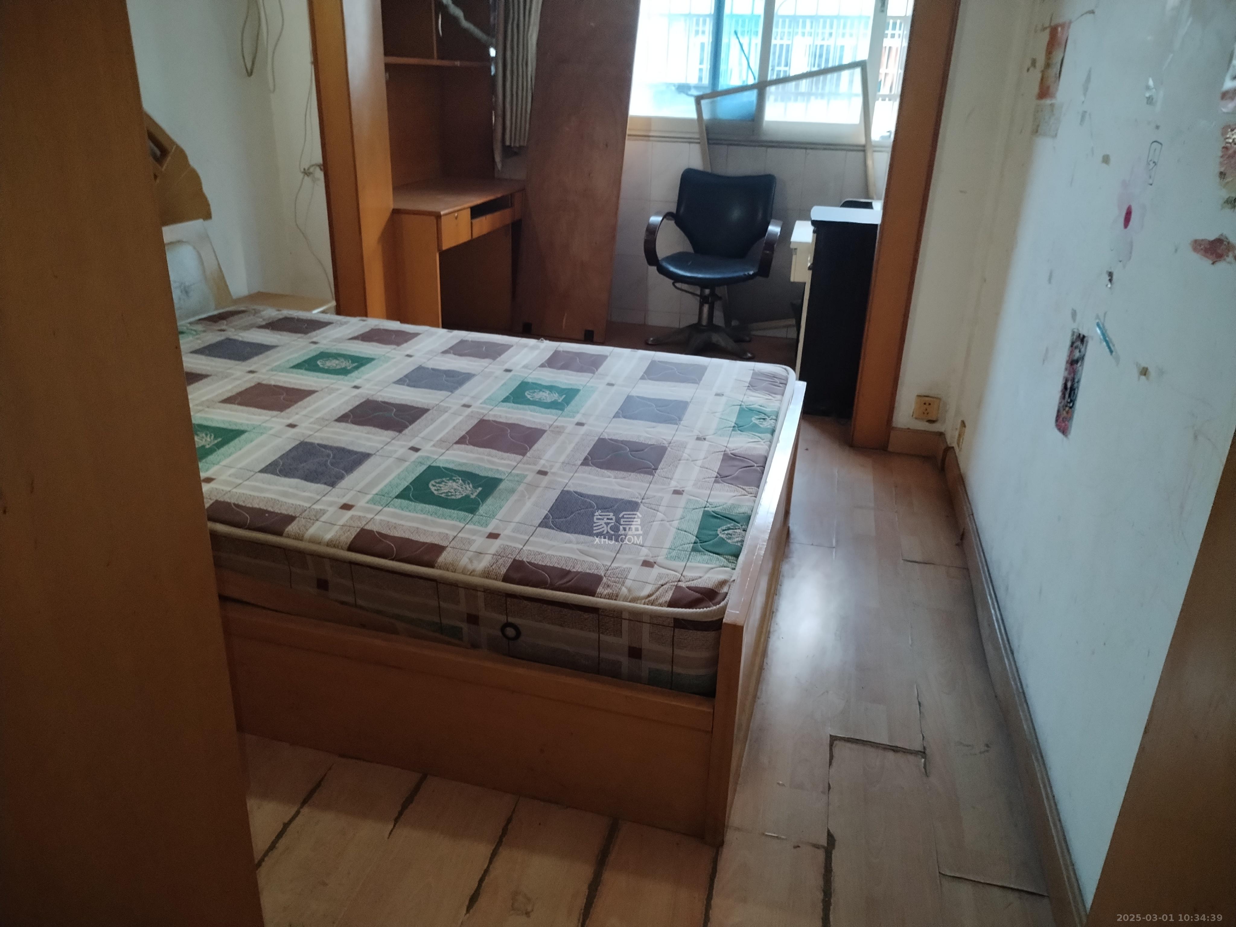 南大桥安居城(百姓市场) 3室2厅1卫 1100.0元/月 南大桥安居城(百姓市场) 3室2厅1卫 1100.0元/月室内图