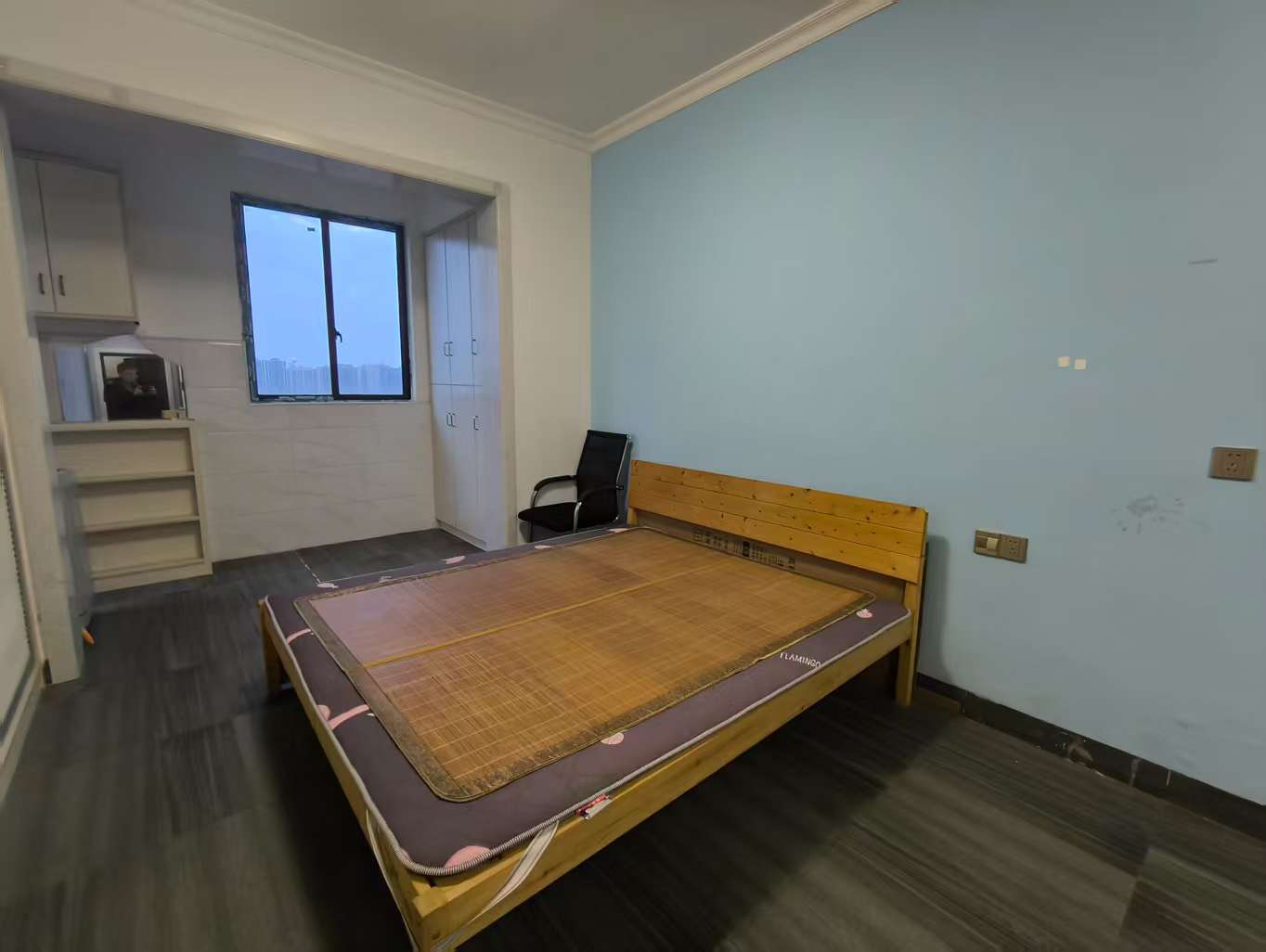 英伦首府金域豪廷 1室0厅0卫 1250.0元/月 英伦首府金域豪廷 1室0厅0卫 1250.0元/月室内图