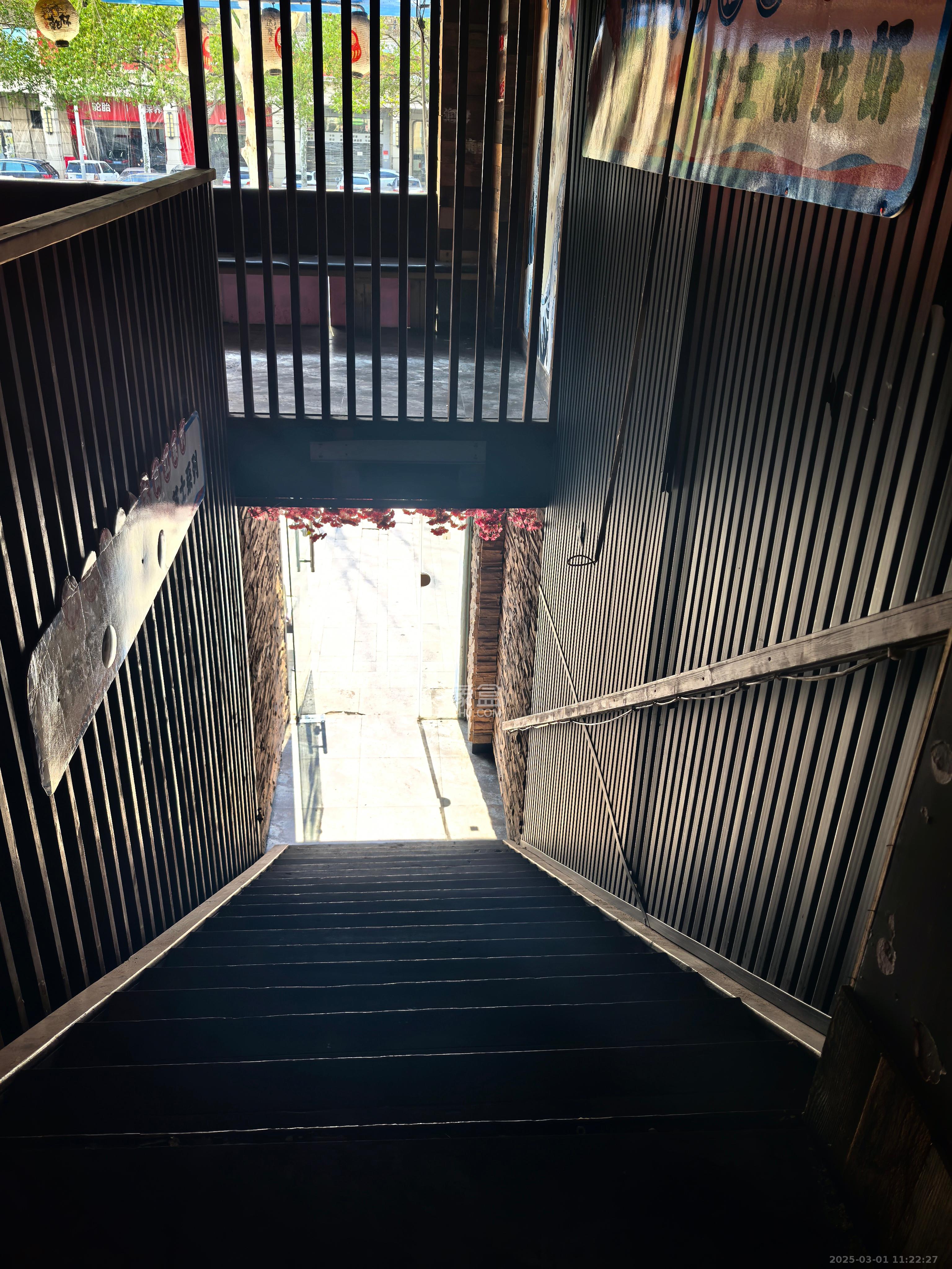 金茂梅溪湖   130.0㎡      10000.0元/月室内图