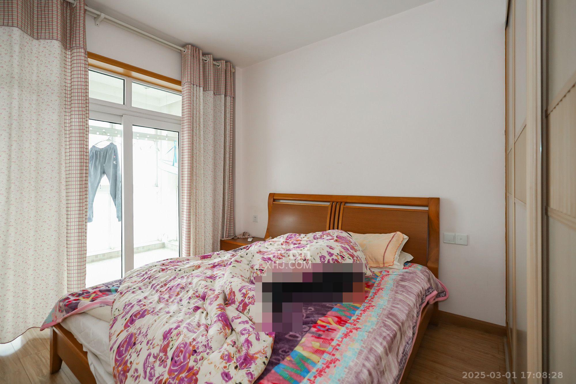 长房西郡 3室2厅1卫 2400.0元/月 长房西郡 3室2厅1卫 2400.0元/月室内图