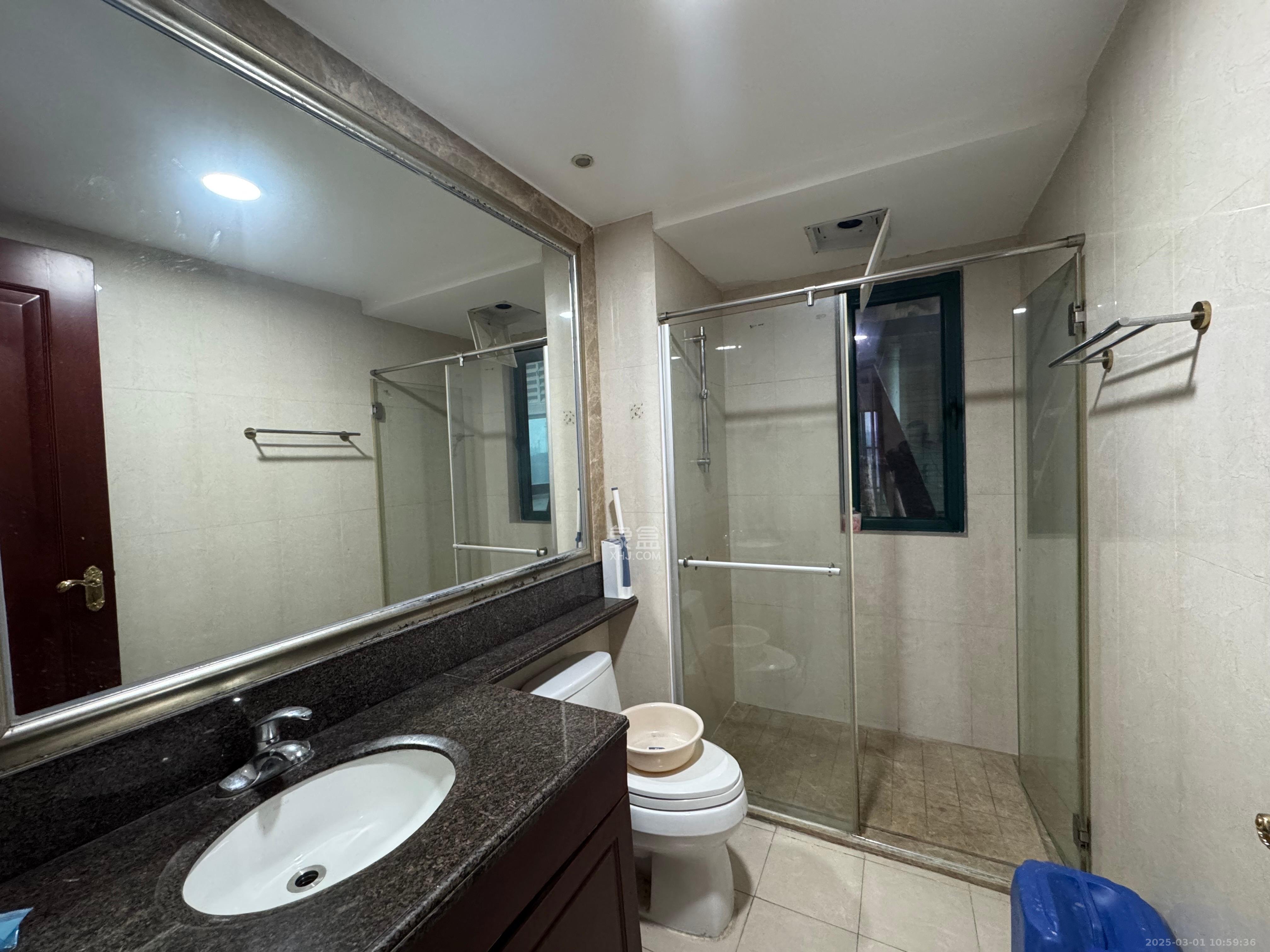 恒大雅苑 3室2厅2卫 2500.0元/月 恒大雅苑 3室2厅2卫 2500.0元/月室内图