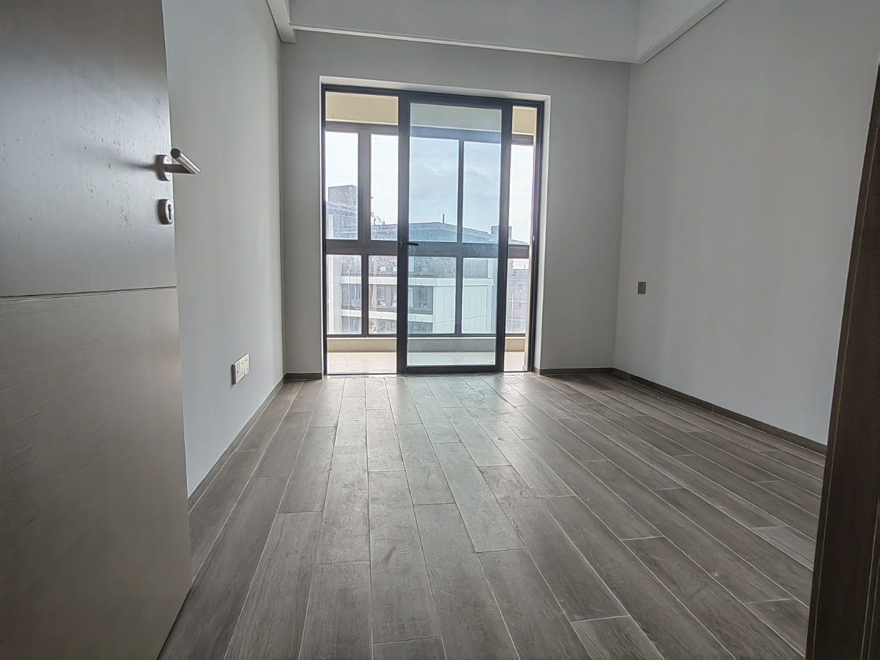 仁恒滨江园(一.二期) 1室0厅0卫 230.0万 仁恒滨江园(一.二期) 1室0厅0卫 230.0万室内图