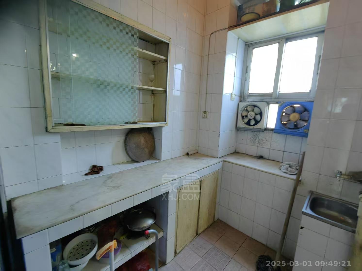 石峰区怡园小区 1室1厅1卫 600.0元/月 石峰区怡园小区 1室1厅1卫 600.0元/月室内图