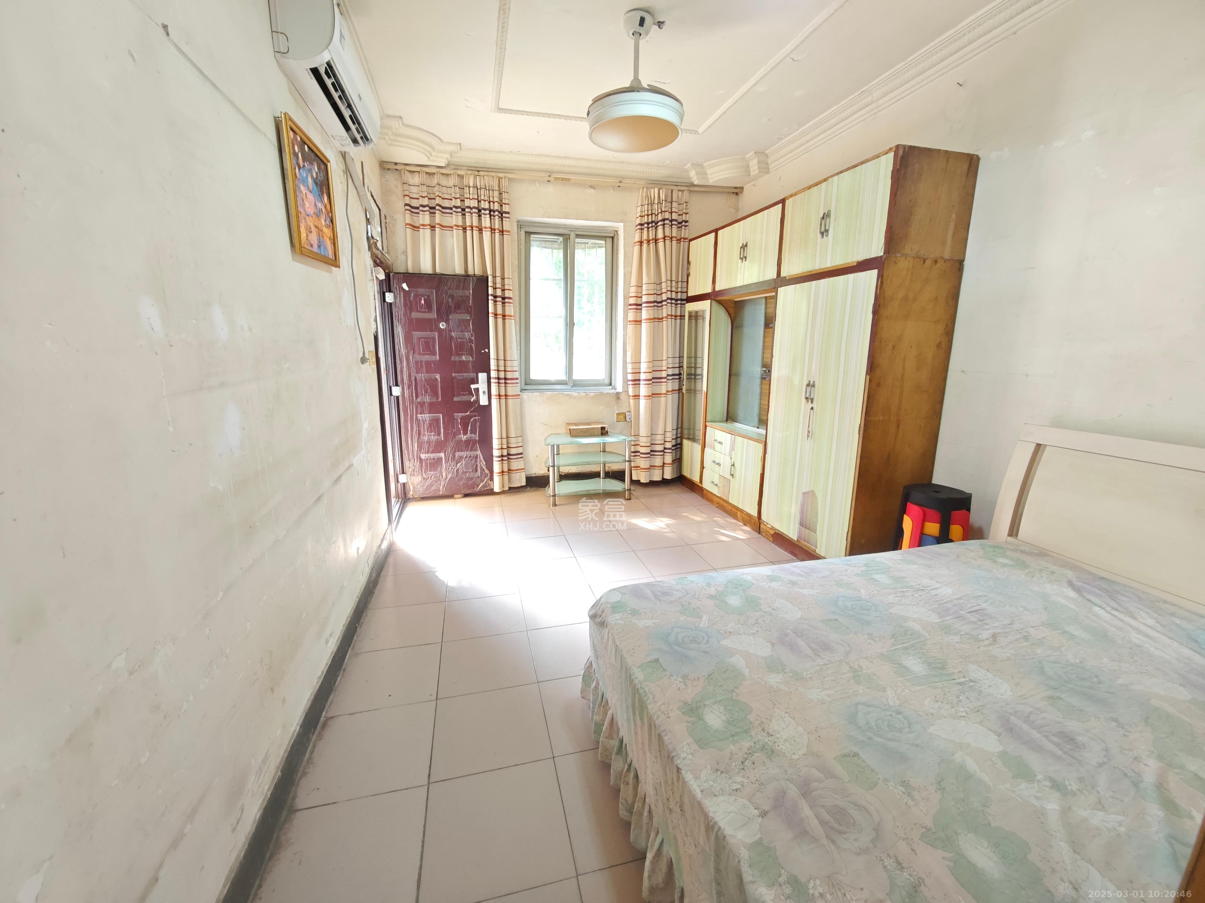 建湘新村  1室1厅1卫   1200.00元/月