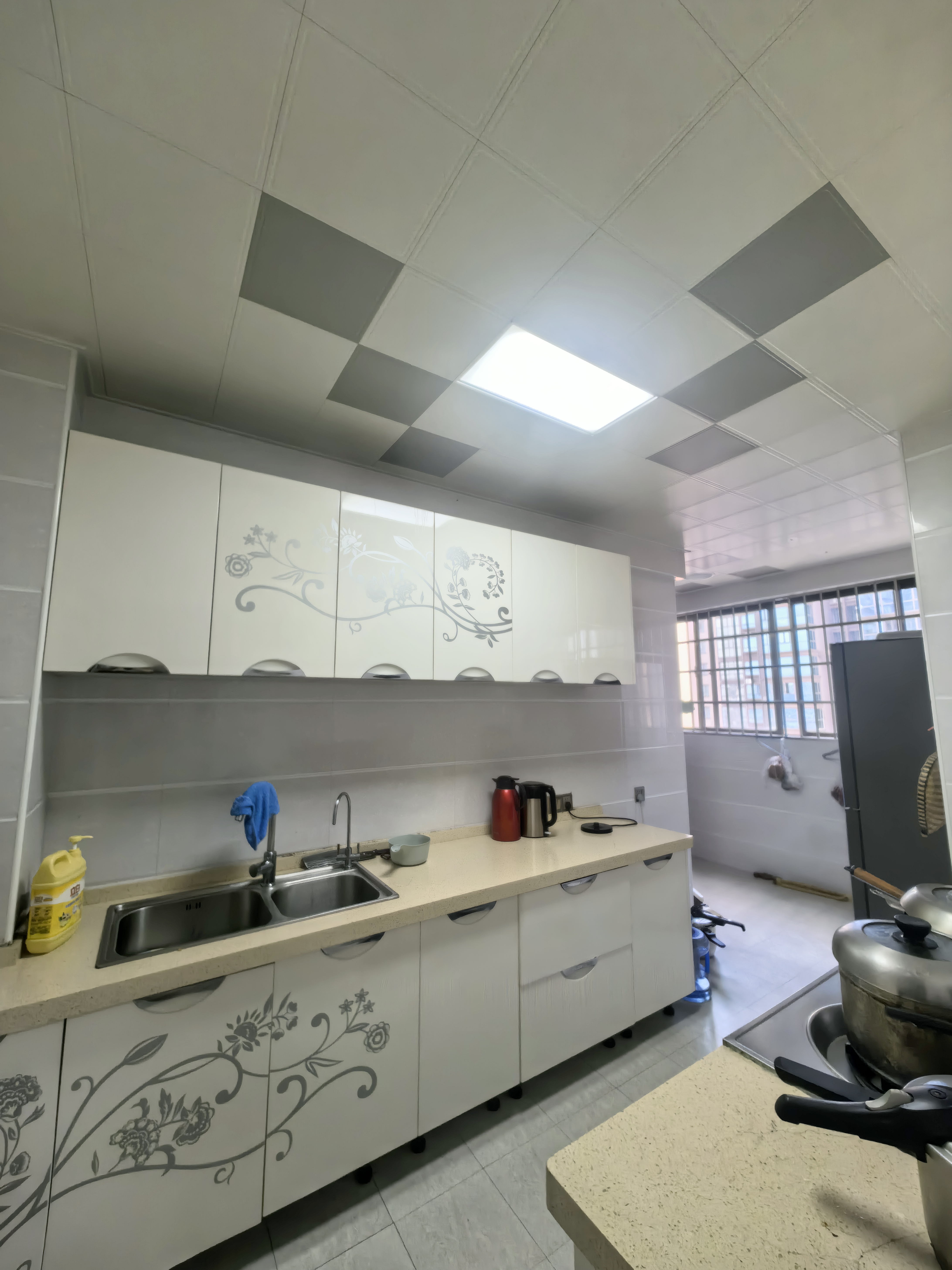 大同芙蓉 4室2厅2卫 88.9万 大同芙蓉 4室2厅2卫 88.9万客厅