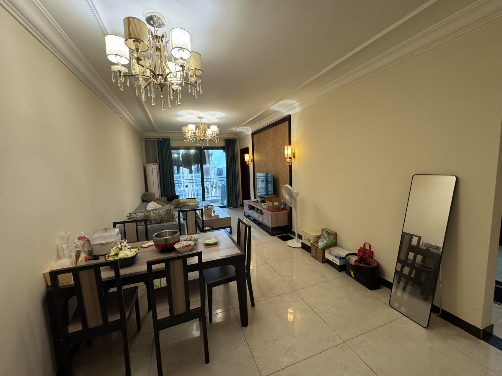 恒大绿洲 2室2厅1卫 1500.0元/月 恒大绿洲 2室2厅1卫 1500.0元/月室内图