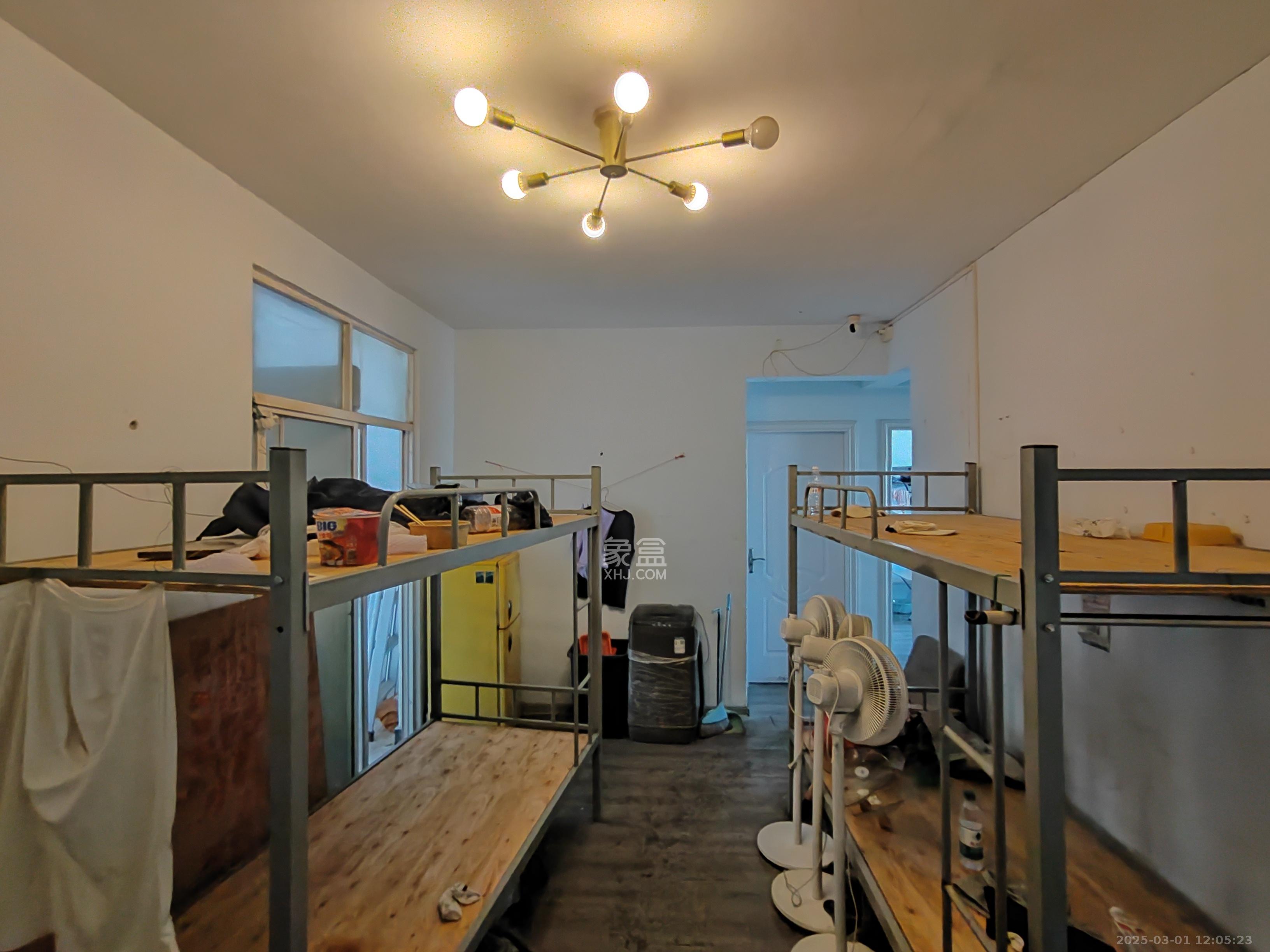 湘域城邦(湘域国际中心) 2室2厅1卫 3200.0元/月 湘域城邦(湘域国际中心) 2室2厅1卫 3200.0元/月室内图