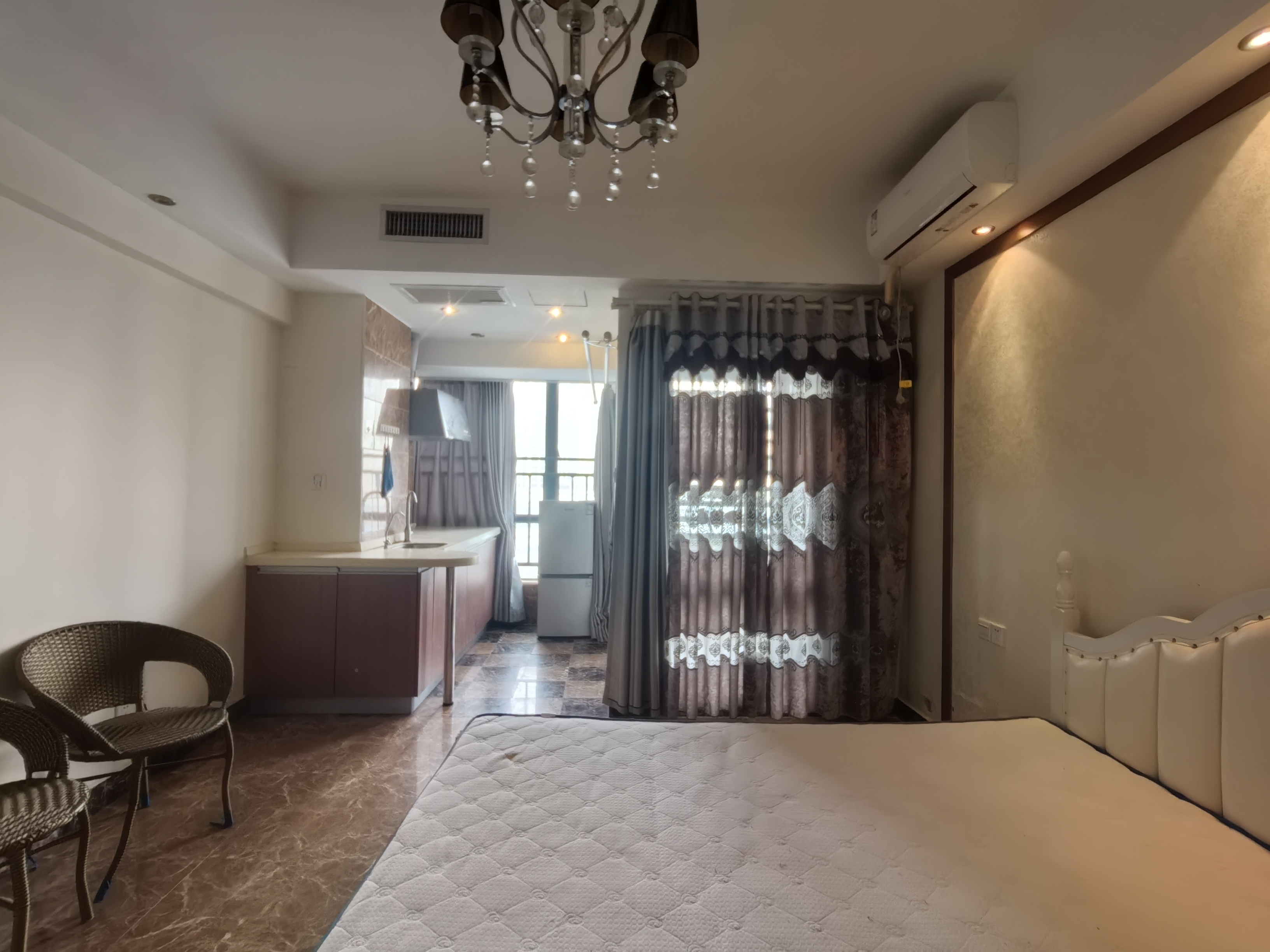 正大豪庭 1室1厅1卫 1700.0元/月 正大豪庭 1室1厅1卫 1700.0元/月室内图