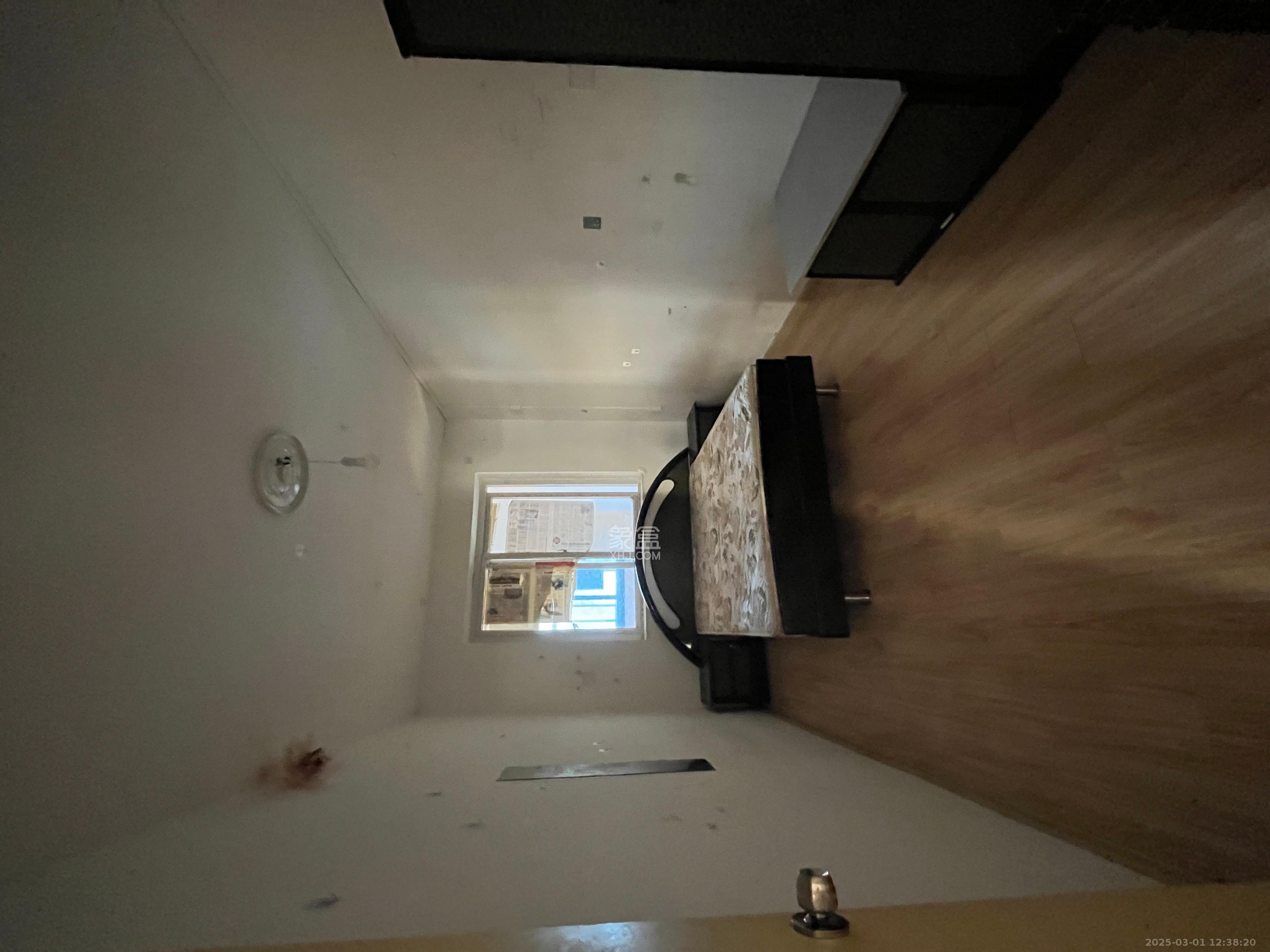 左家塘省税务局宿舍 2室1厅1卫 1900.0元/月 左家塘省税务局宿舍 2室1厅1卫 1900.0元/月室内图