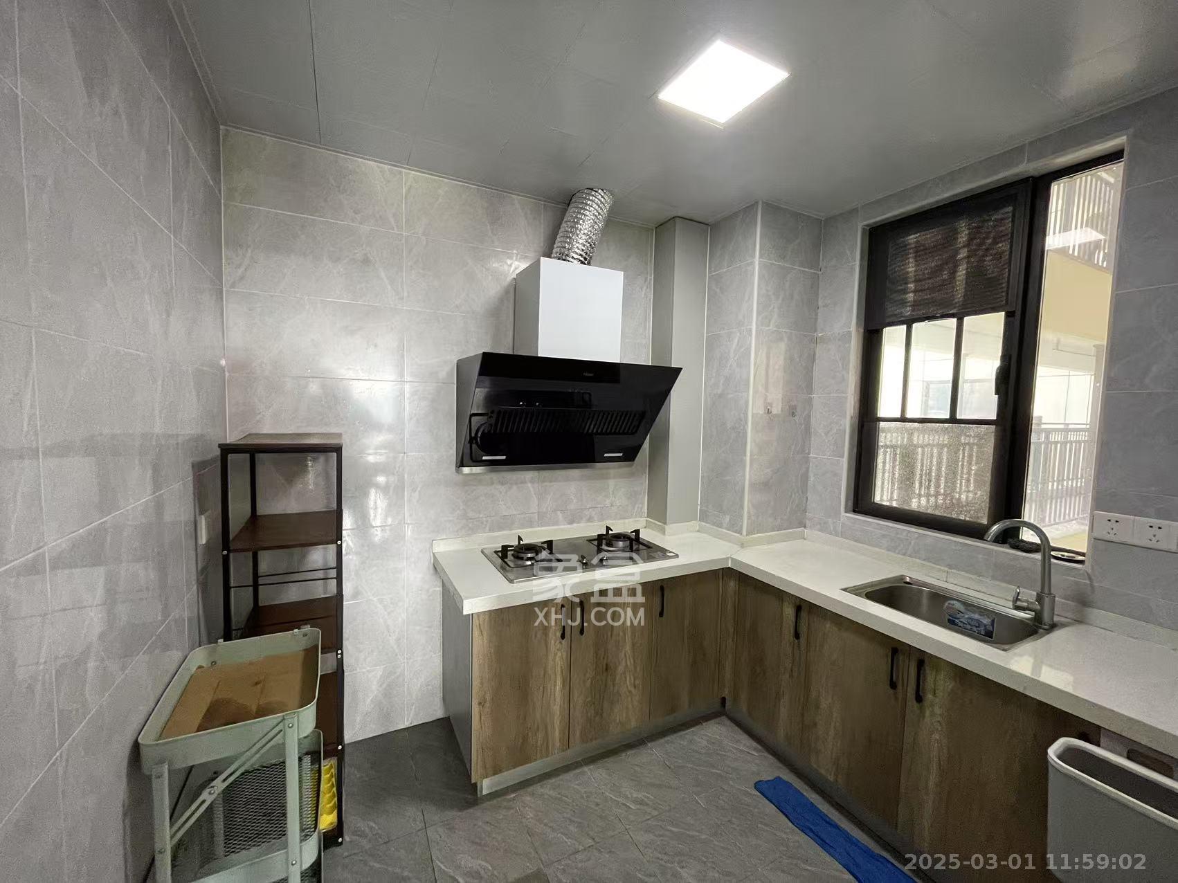 中国铁建京师璟台  3室2厅2卫    2500.0元/月 中国铁建京师璟台  3室2厅2卫    2500.0元/月室内图