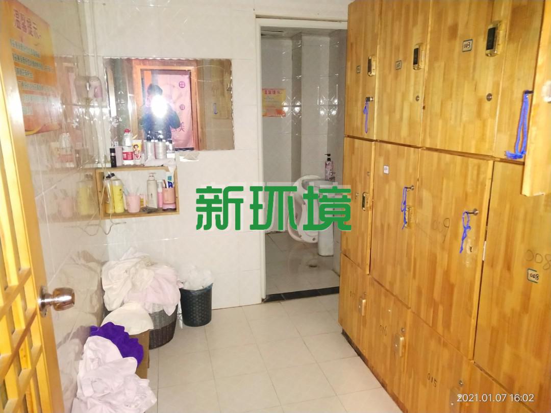 维港十字街  3室2厅2卫    59.8万 维港十字街  3室2厅2卫    59.8万客厅