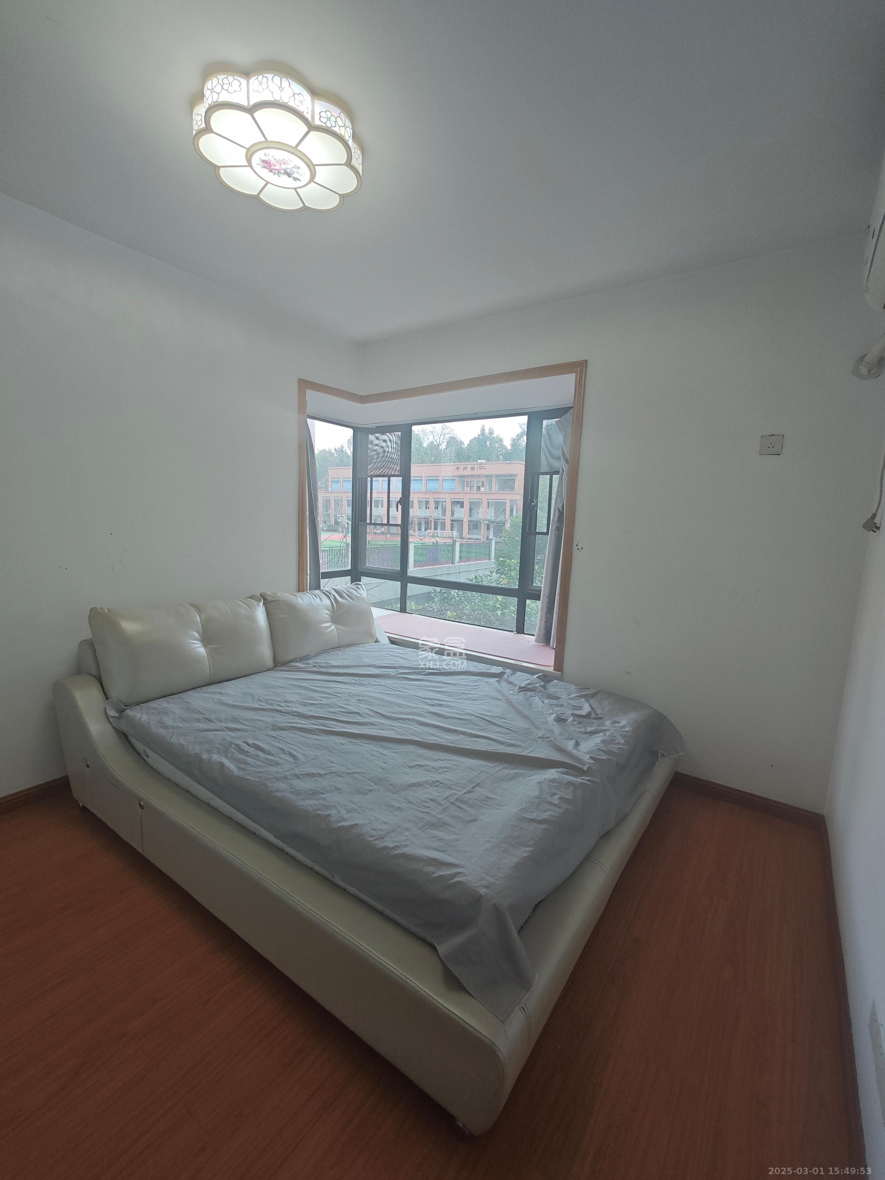 长房南屏锦源 3室2厅2卫 2300.0元/月 长房南屏锦源 3室2厅2卫 2300.0元/月室内图