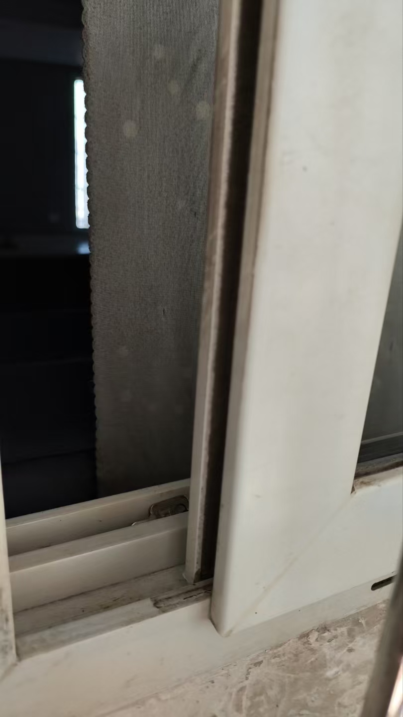 先锋银座  1室1厅1卫   1500.00元/月室内图